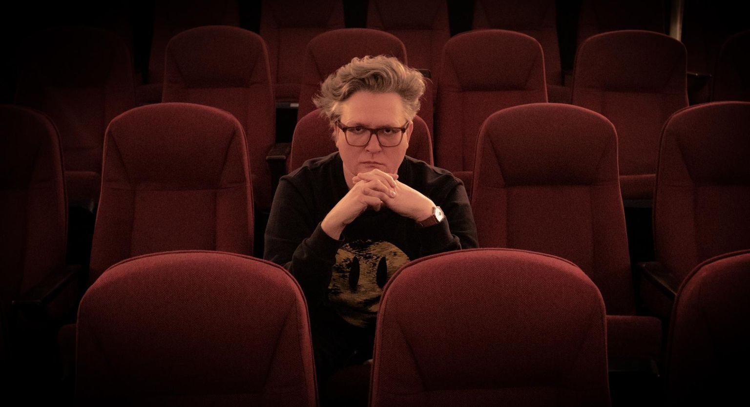 Janek Murd on teinud muusikat ka filmidesse, telesse, podcast’idesse jne, ehk nii-öelda tarbemuusikat. «Ma olen sellest alati mõelnud kui pärisasjast, see pole olnud kõrvalasi, mida kiiresti ära lükata. Ta ei ole kuidagi teisejärgulisem,» räägib ta.