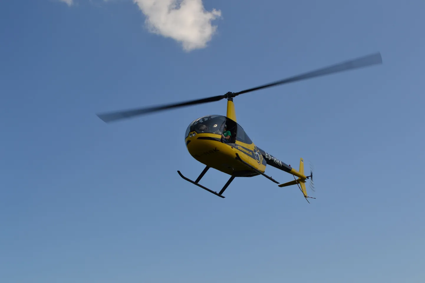OÜ Summukas helikopter.