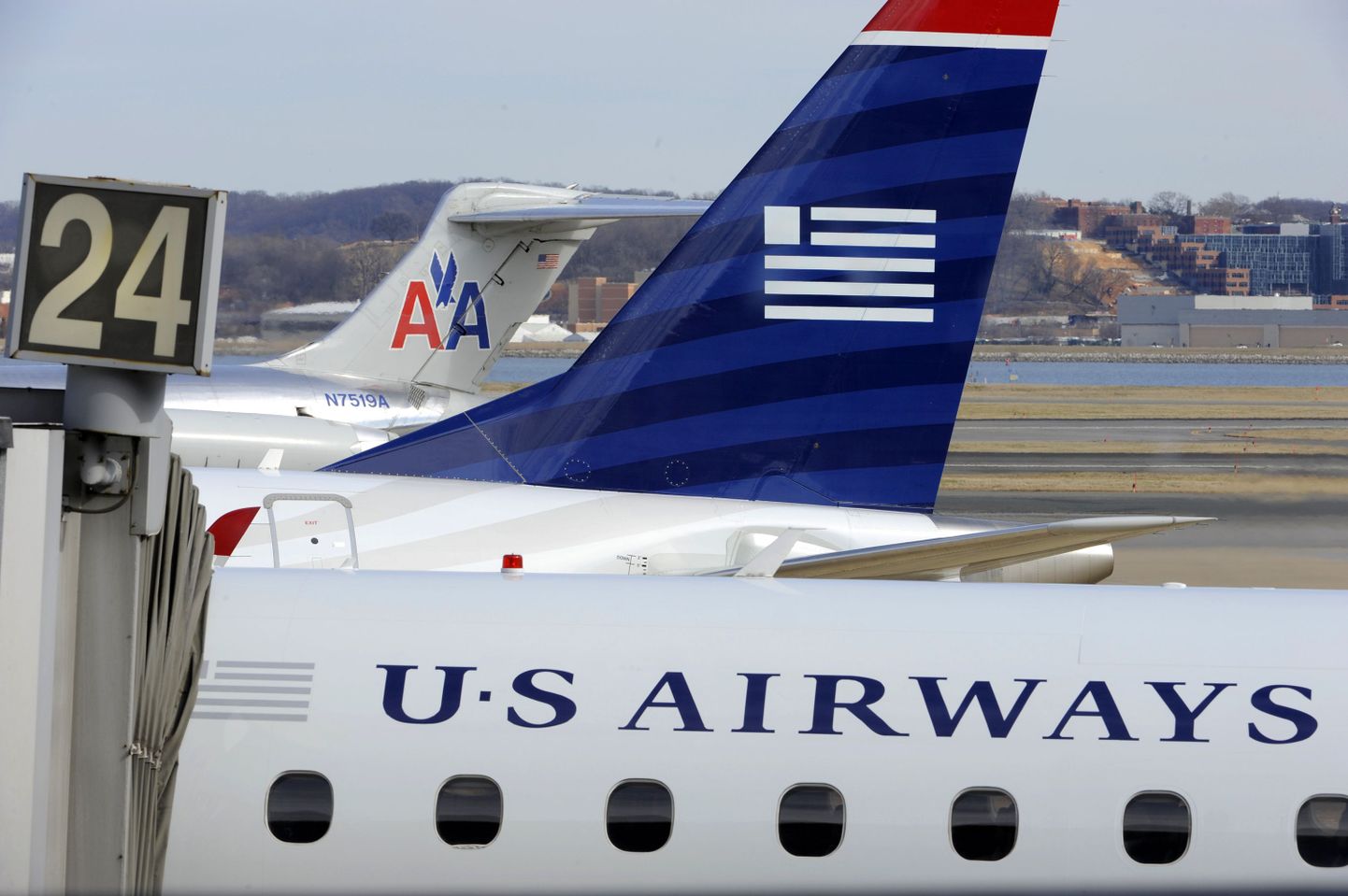 USA lennufirmad ühinemisele sammu võrra lähemal.