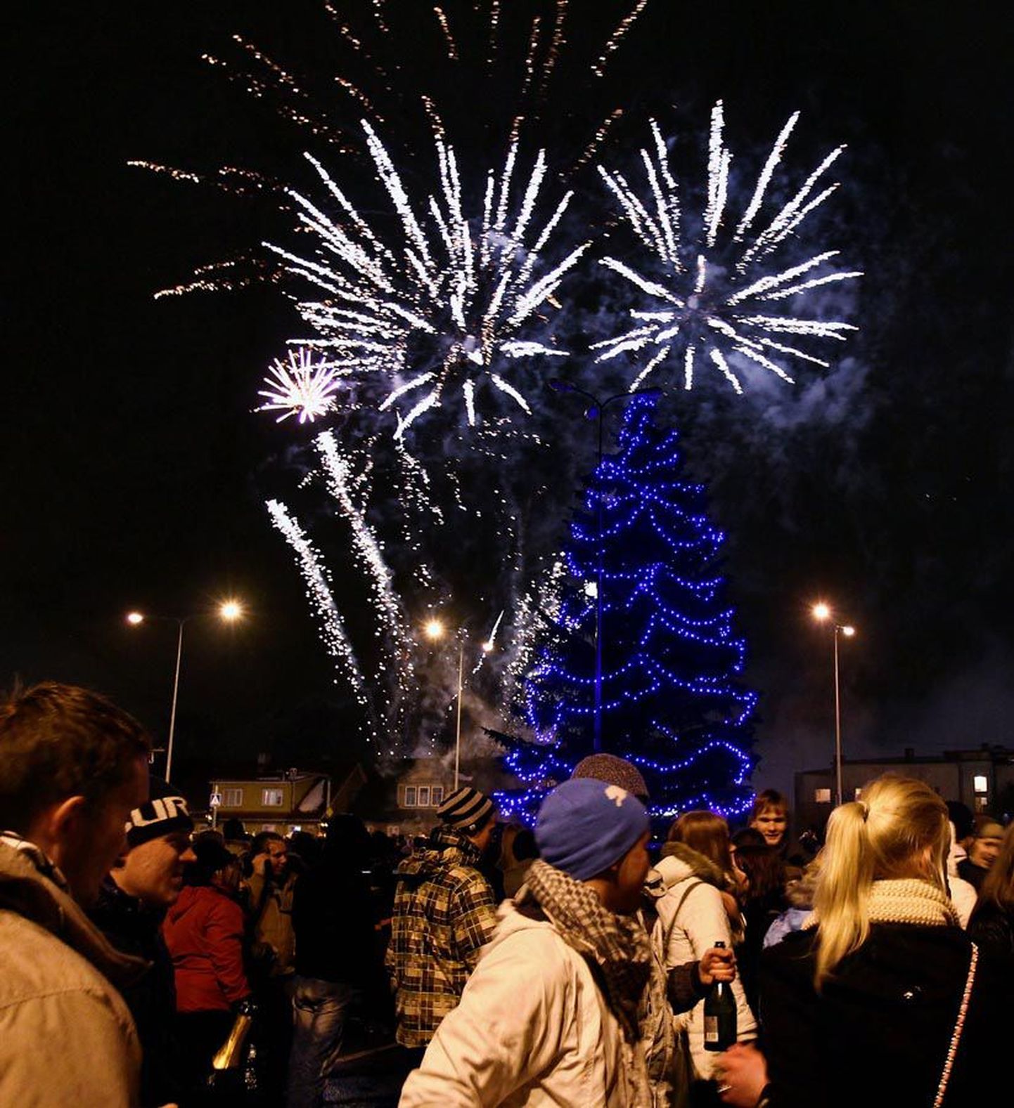 Ka tänavu saab Viljandis uue aasta vastu võtta ühe Eesti suurema ilutulestiku saatel.
