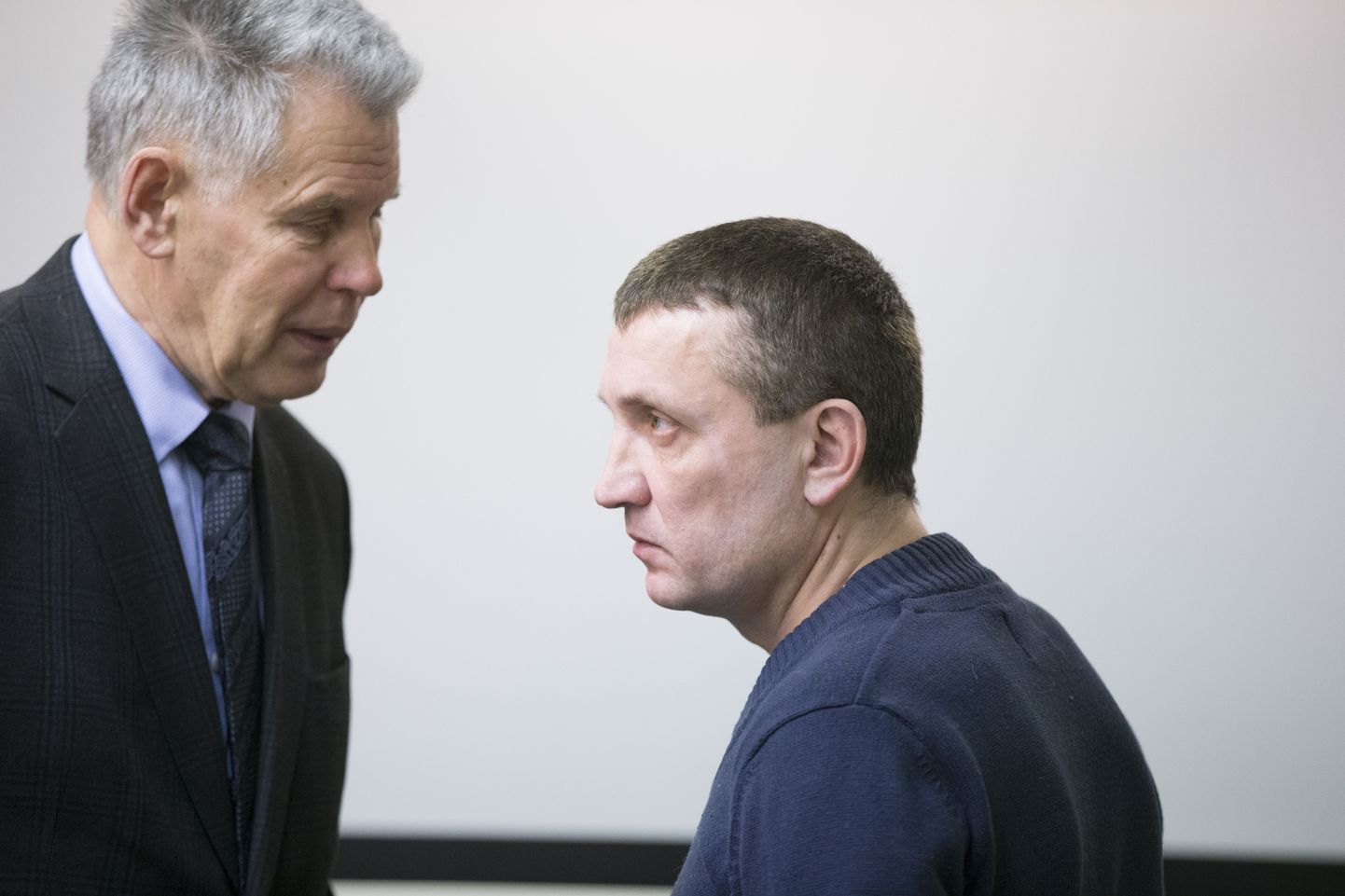 Jevgeni Mirontšenko tuli kohtumajja jääknähtudega ja võeti aresti alla.