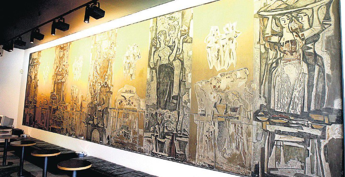 Elmar Kitse sgrafiitotehnikas seinamaal, mis algselt kaunistas Tarvase restorani, ehib nüüd SEB kontorit.