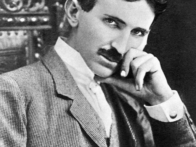 Geenius Nikola Tesla magas ööpäevas vaid kaks tundi - Postimees