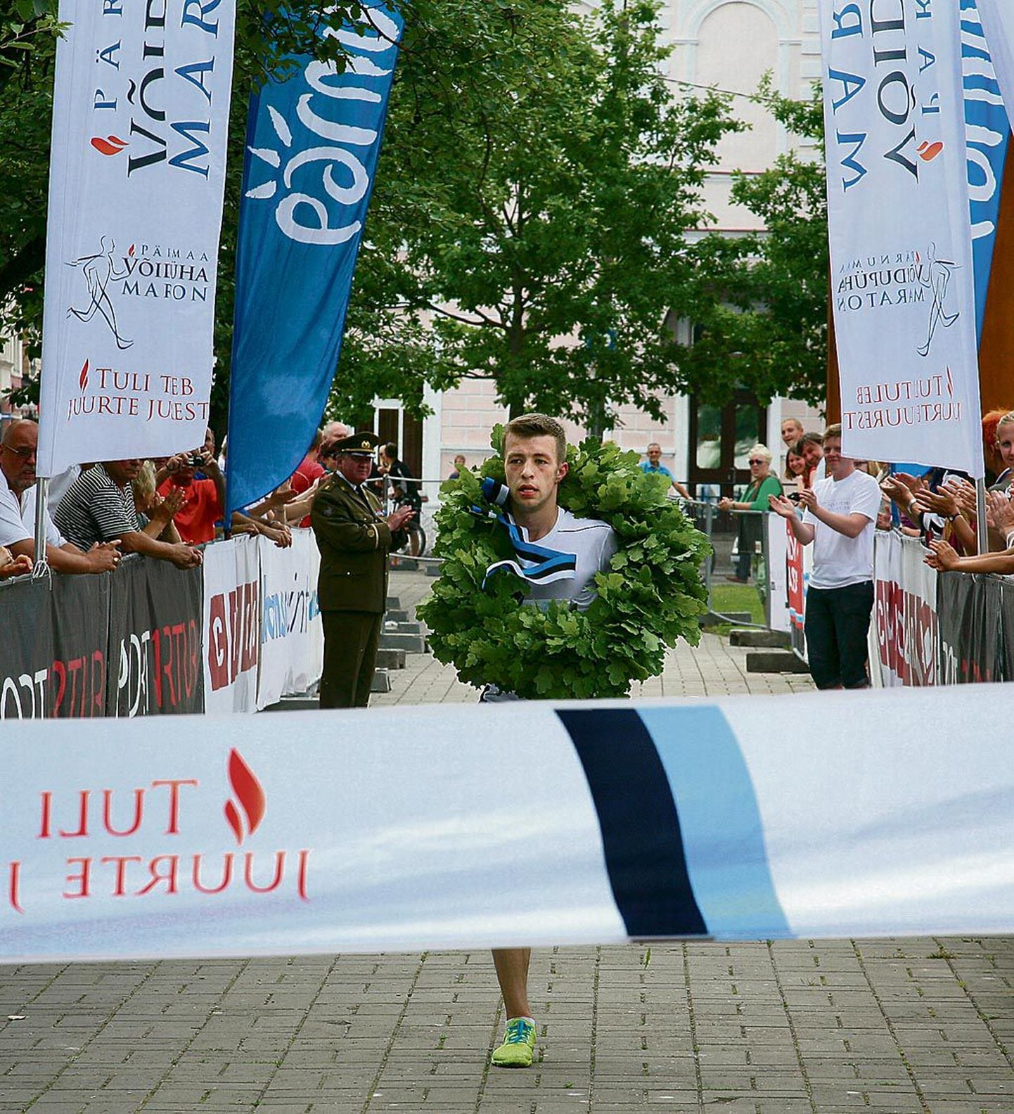 Harjumaalt pärit Indrek Ilumäe juhtis kogu distantsi ja võitis võidupüha maratoni isikliku rekordiga.