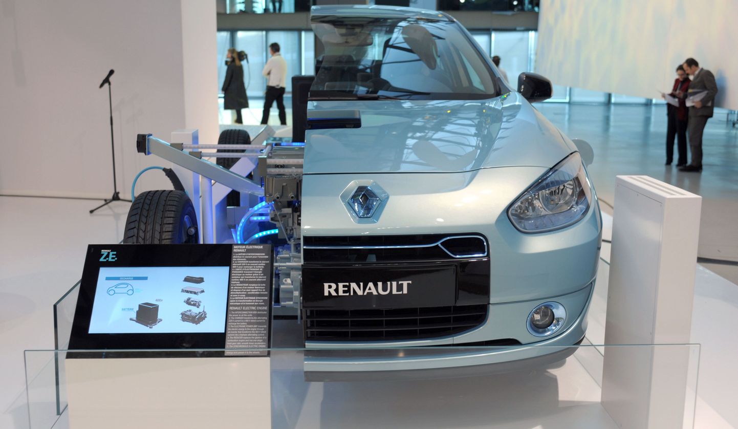 Renault elektriauto Fluence Z.E firma kommunikatsiooniüksuse peakontoris Boulogne Billancourtis.