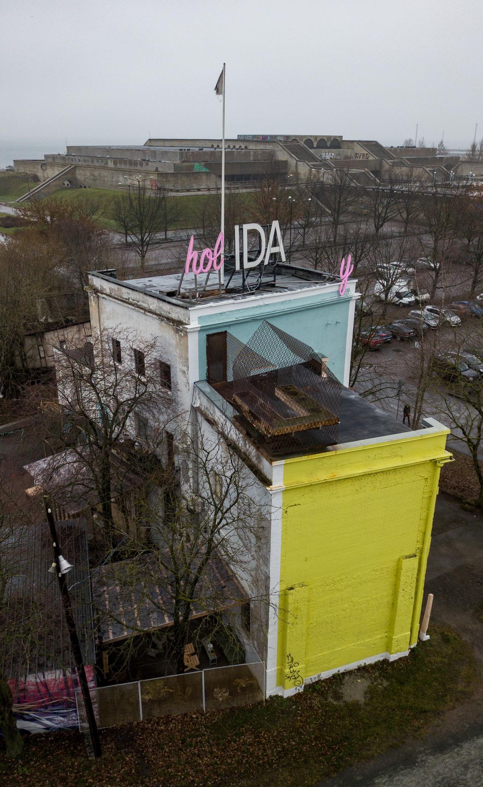 Eesti Kaasaegse Kunsti Muuseum (EKKM) Põhja pst 35