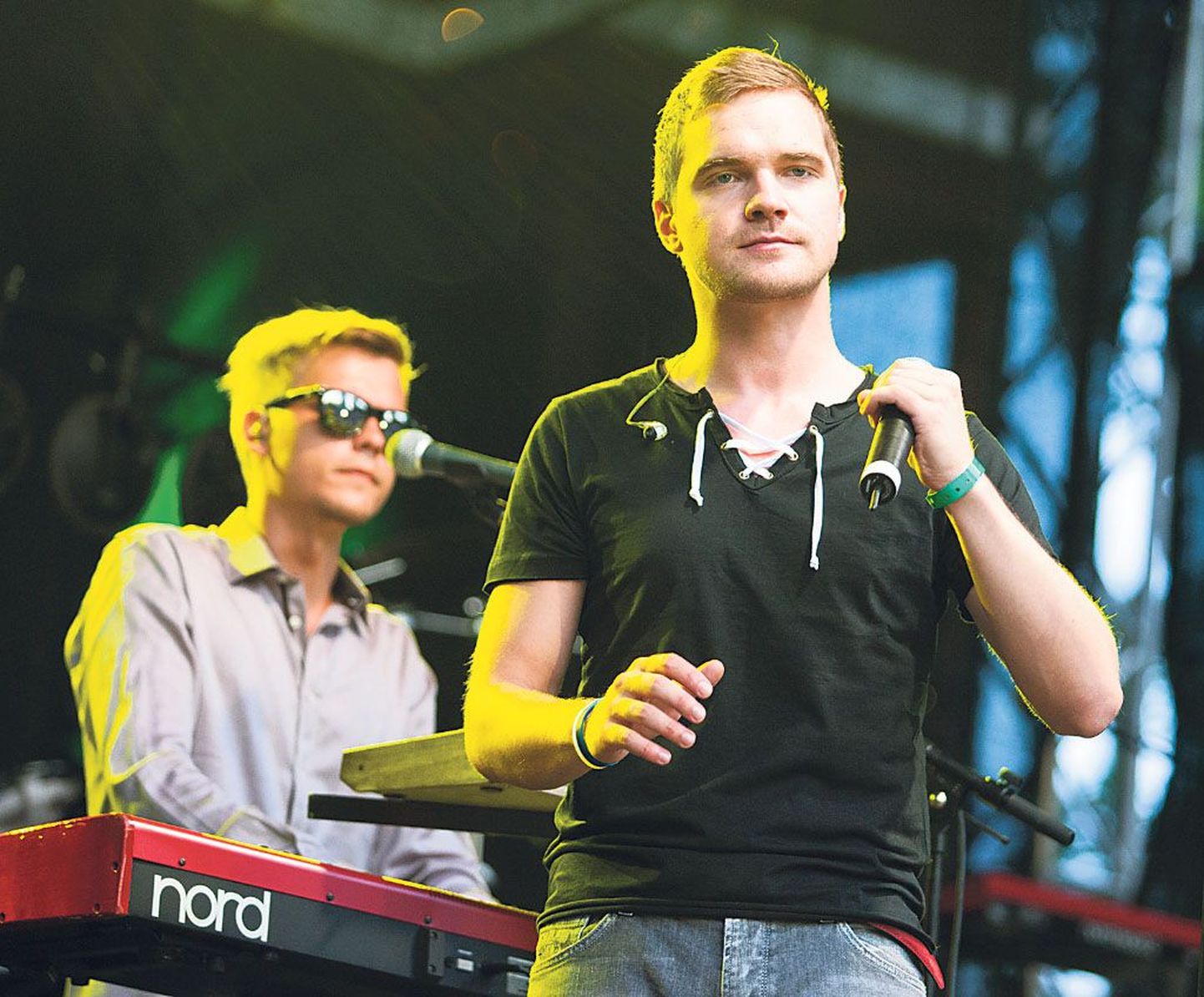 Ott Lepland esineb Pärnus koos bändiga ja esitab kõiki oma hitte.