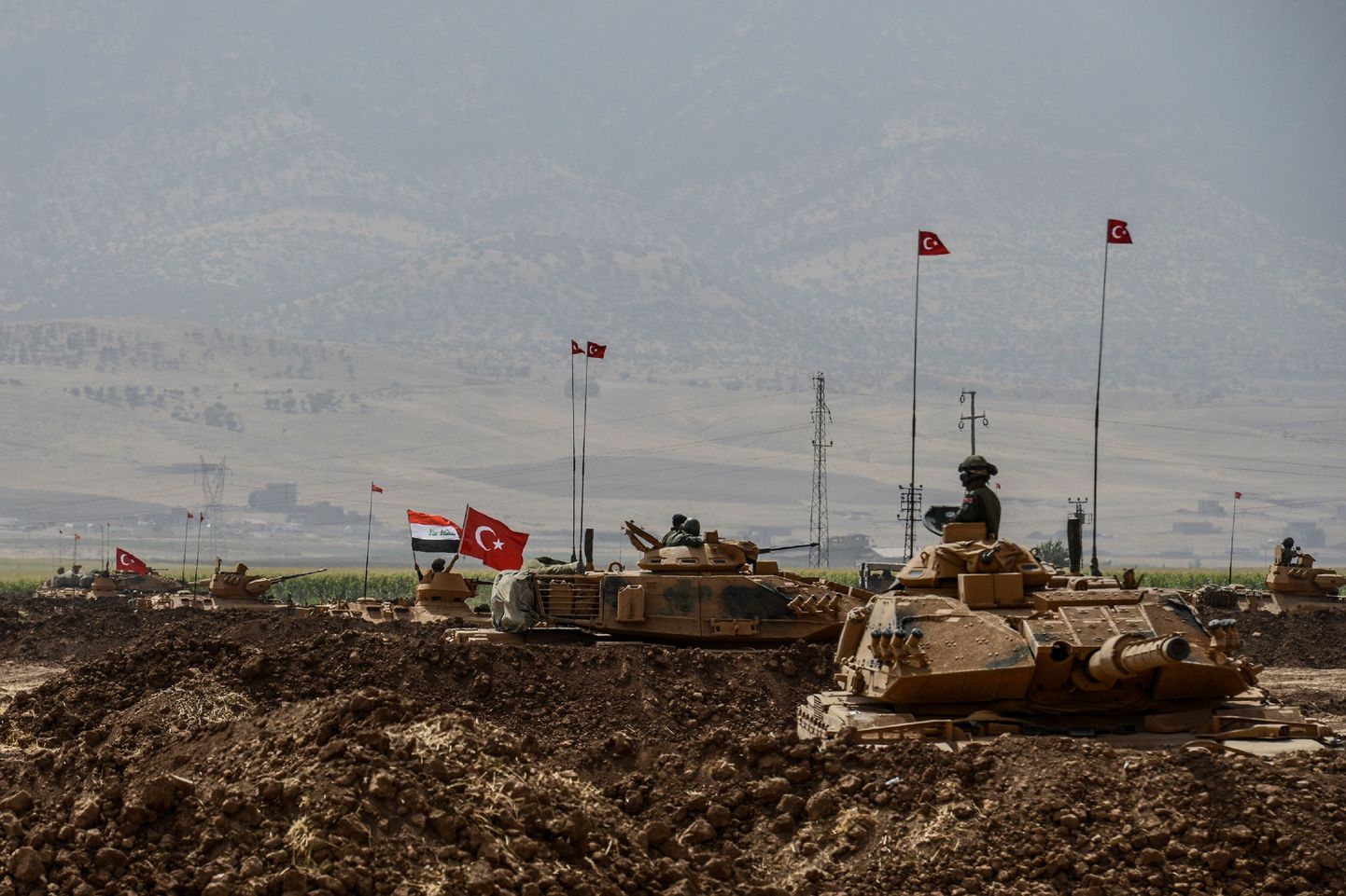 Iraagi ja Türgi ühisõppused eelmise aasta suvel.