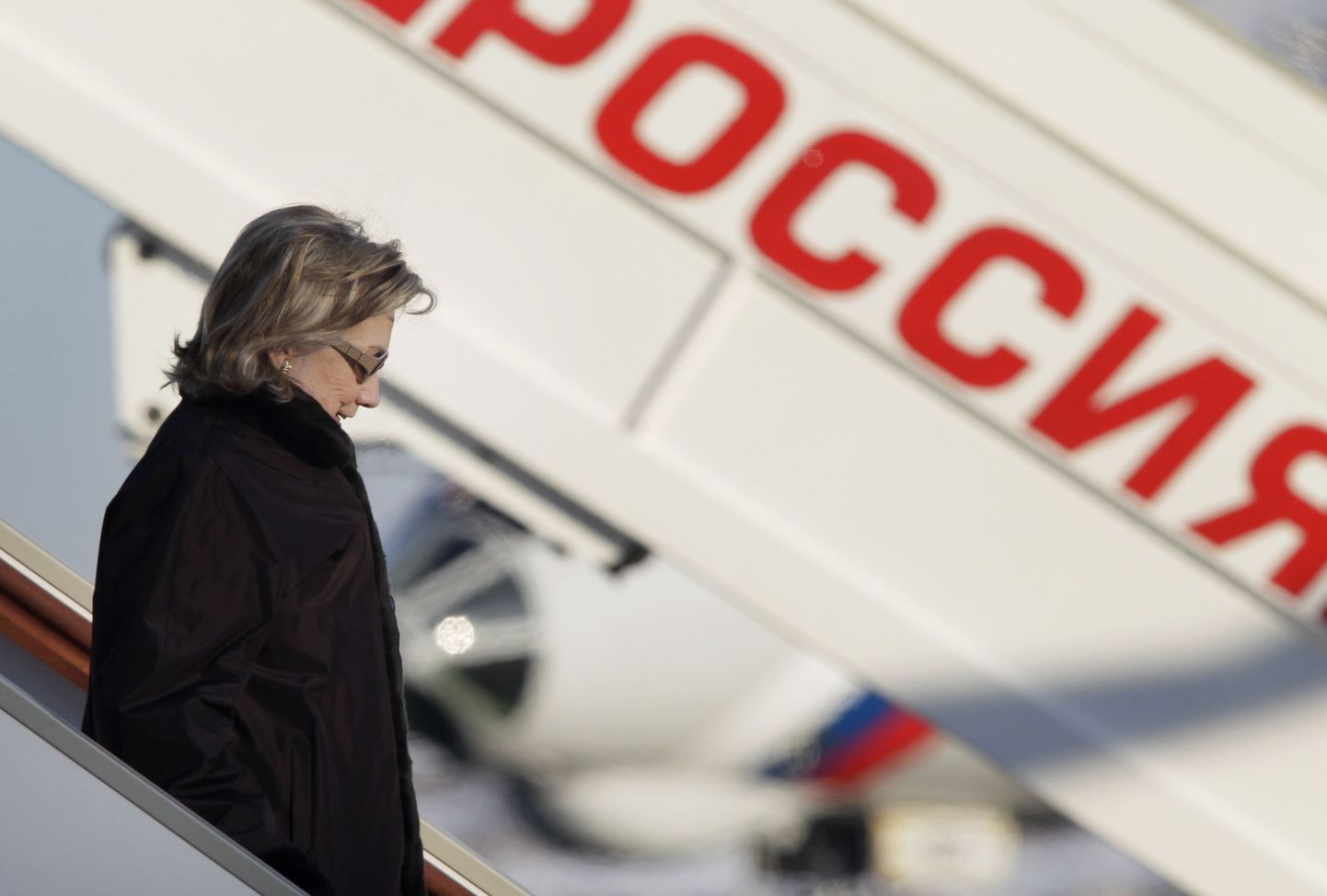 USA välisminister Hillary Clinton saabus Moskvasse.