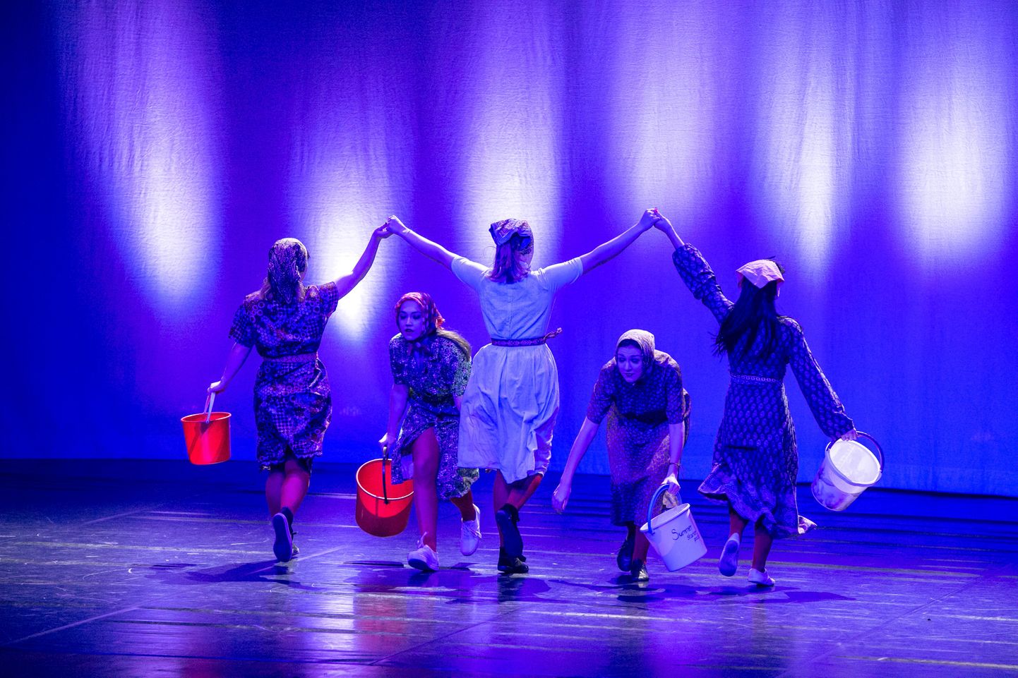 Koolitantsu üheks kategooriaks on Eesti tants.