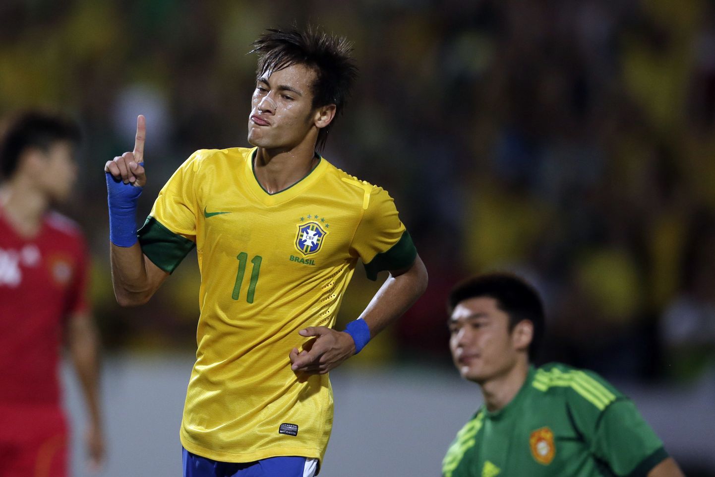 Neymar lõi Hiina vastu kolm väravat.