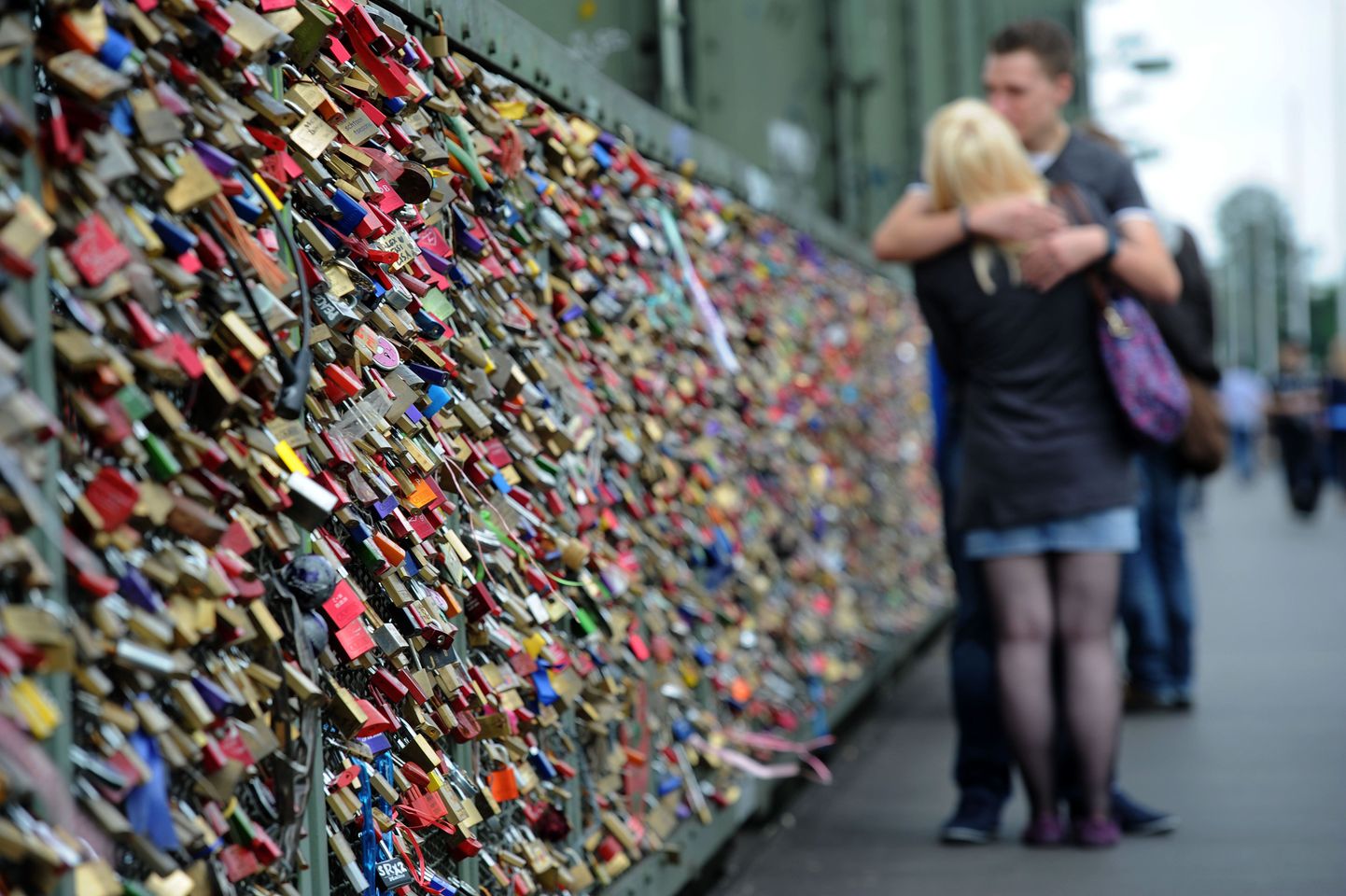 «Armastuse lukud» Kölni sillal