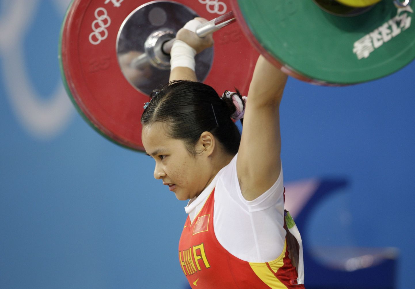 Cao Lei on üks kolmest hiinlannast, kes peab olümpiakulla loovutama.