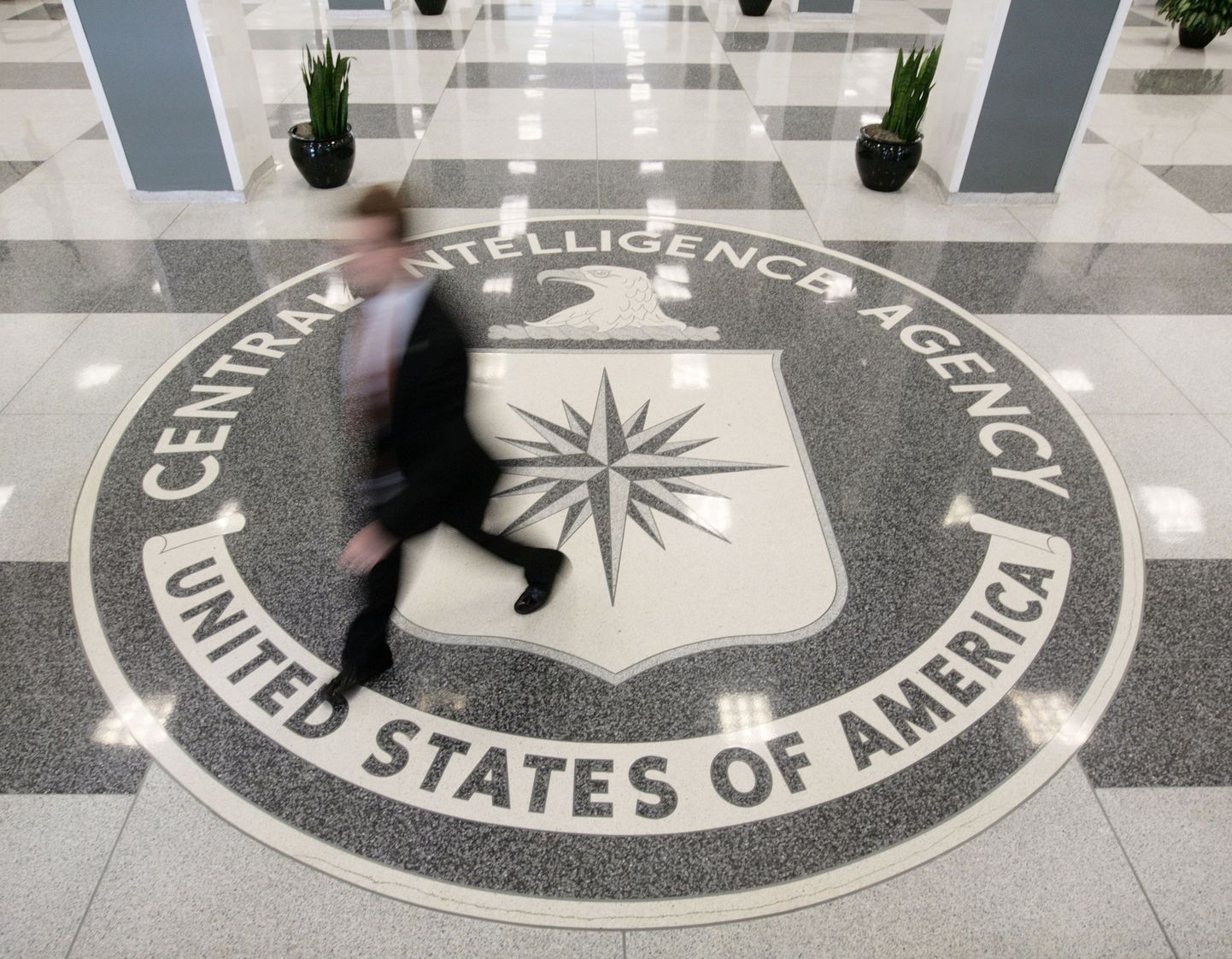 USA Luure Keskagentuuri (CIA) peakorteri fuajee Virginias.