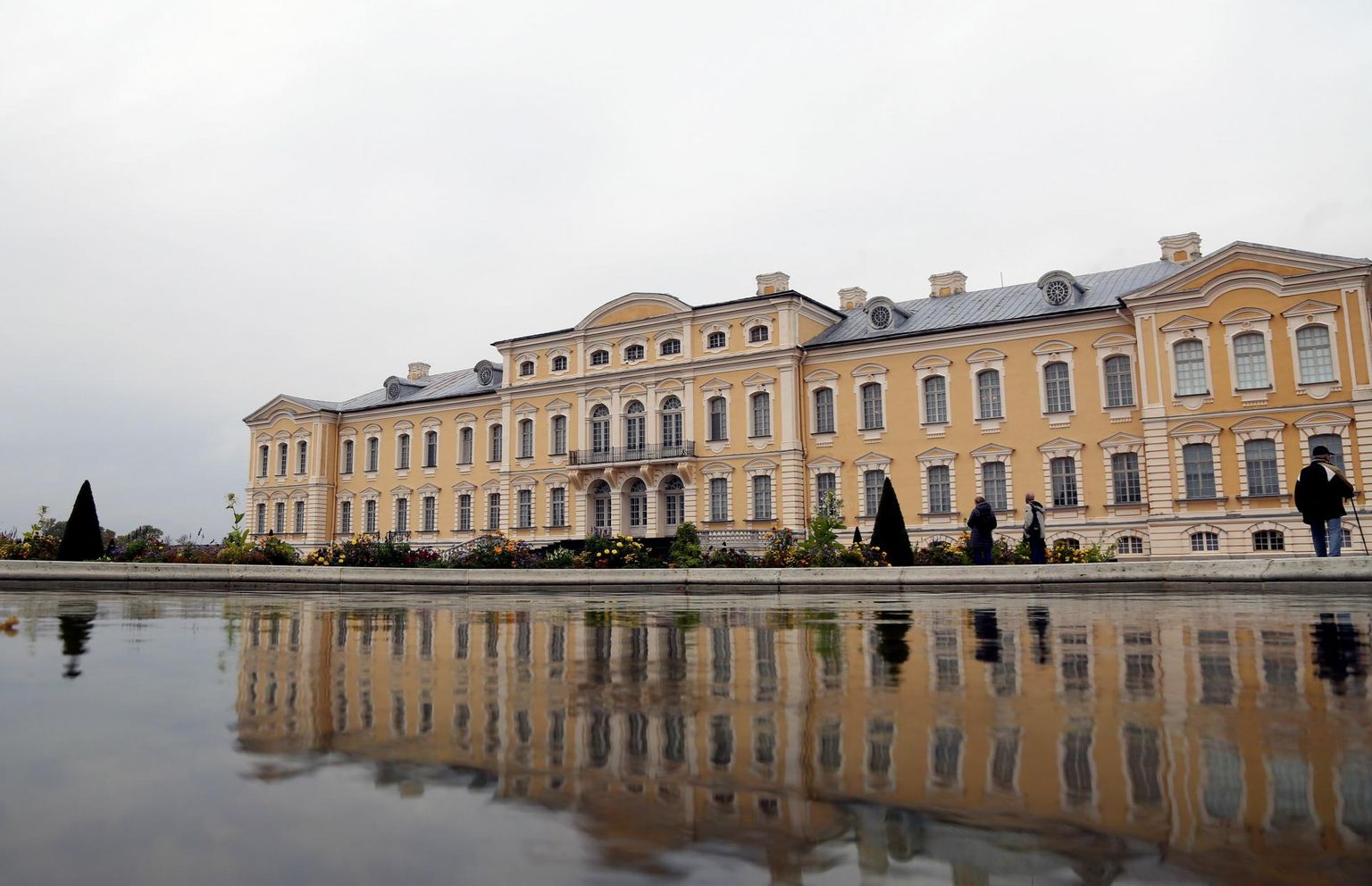 Läti suurimas turismiatraktsioonis, Rundāle lossis võib veeta päevi.