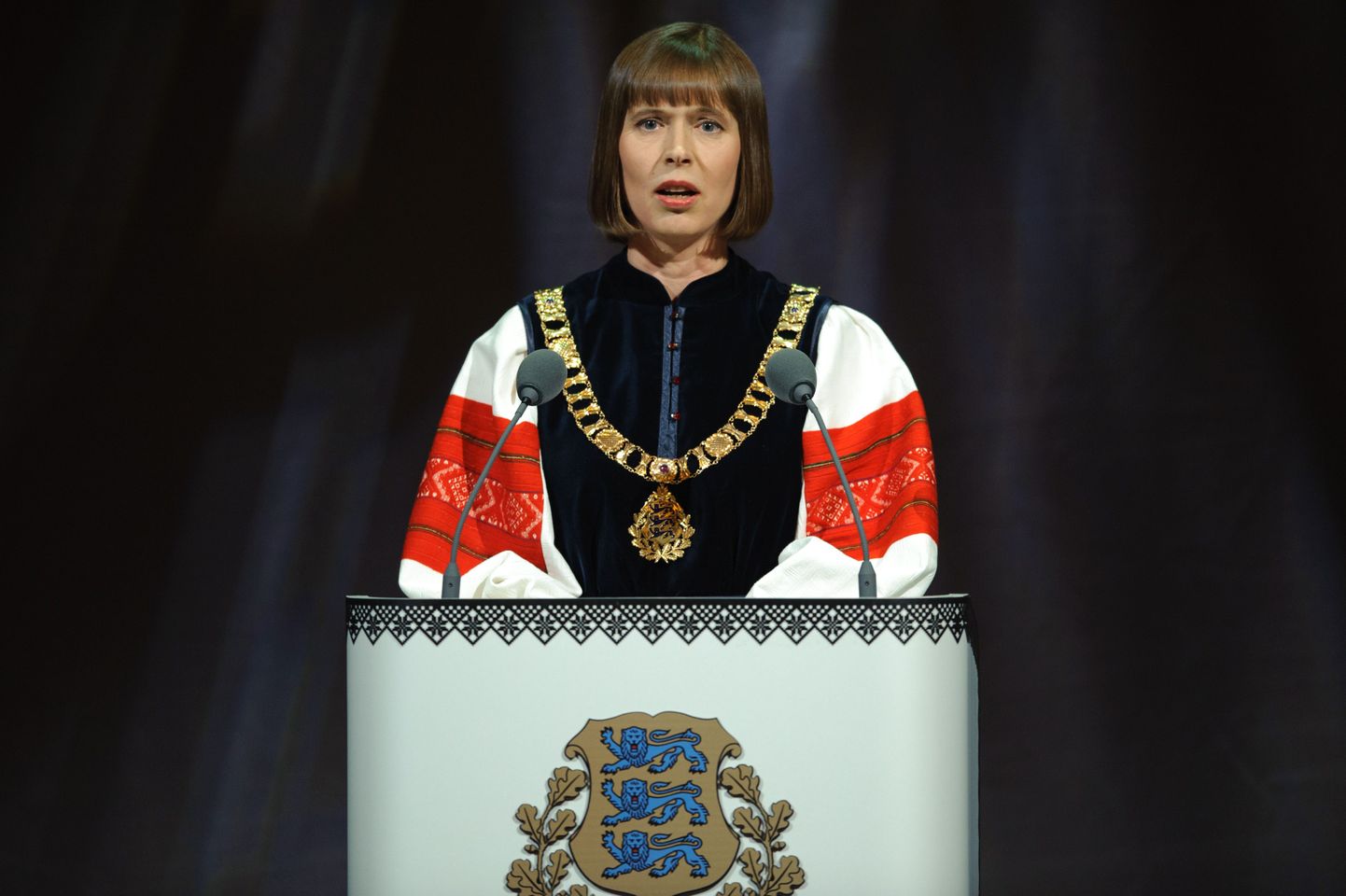 Kersti Kaljulaid pidas iseseisvuspäeva kõne Tallinnas Estonia teatri- ja kontserdimajas.