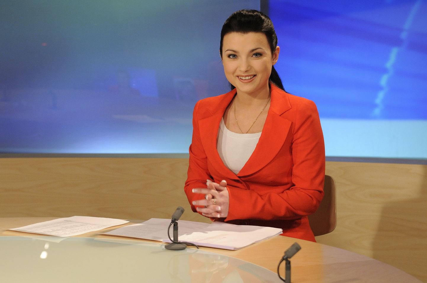 Ульяна Гусев, ведущая "Актуальной камеры" на русском языке и AK+. "Актуальную камеру" планируется сделать базовой новостной передачей ЭТВ 3.
