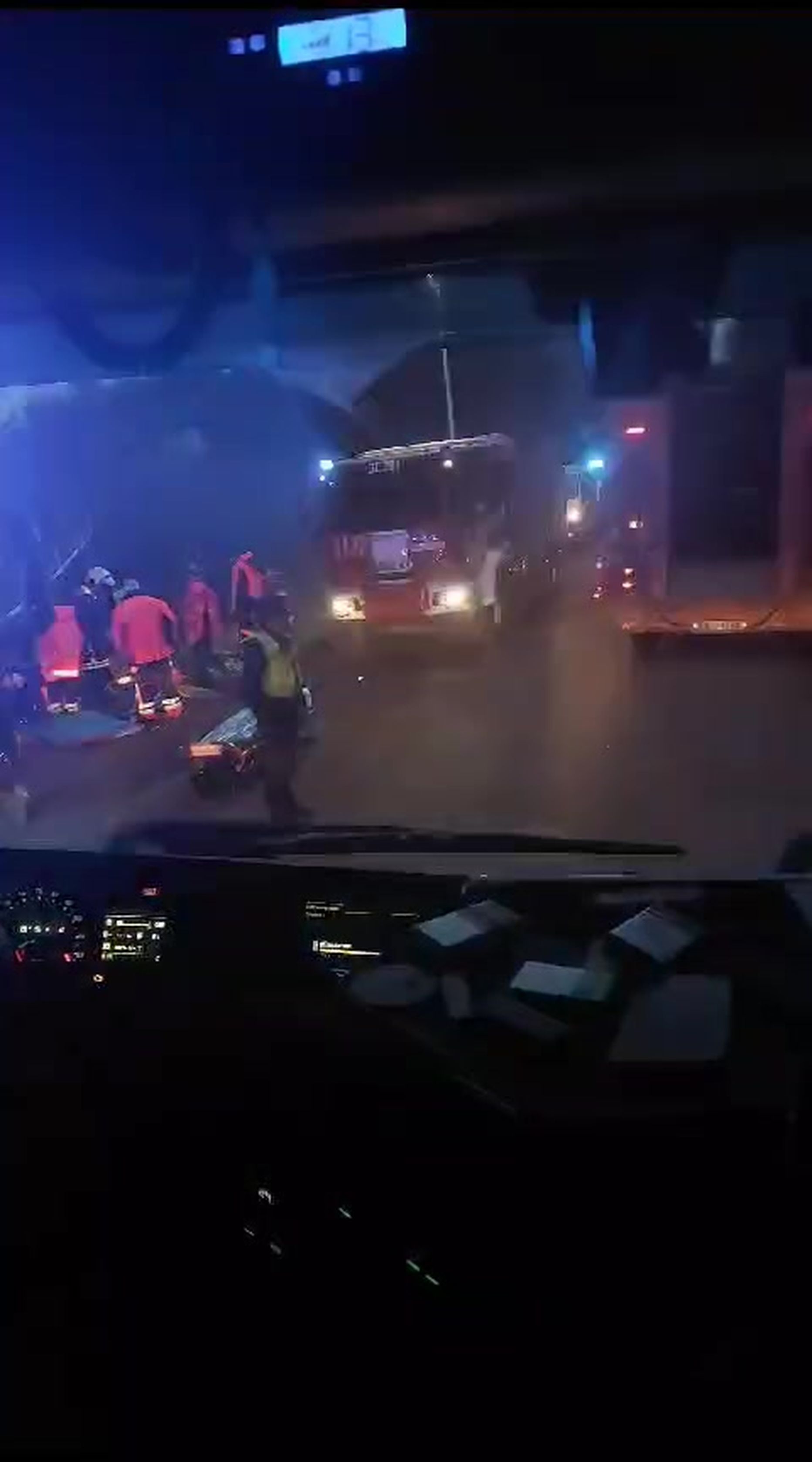 Traģiska avārija Jaunciemā: BMW nobraucot no ceļa, bojā gājis spēkrata vadītājs