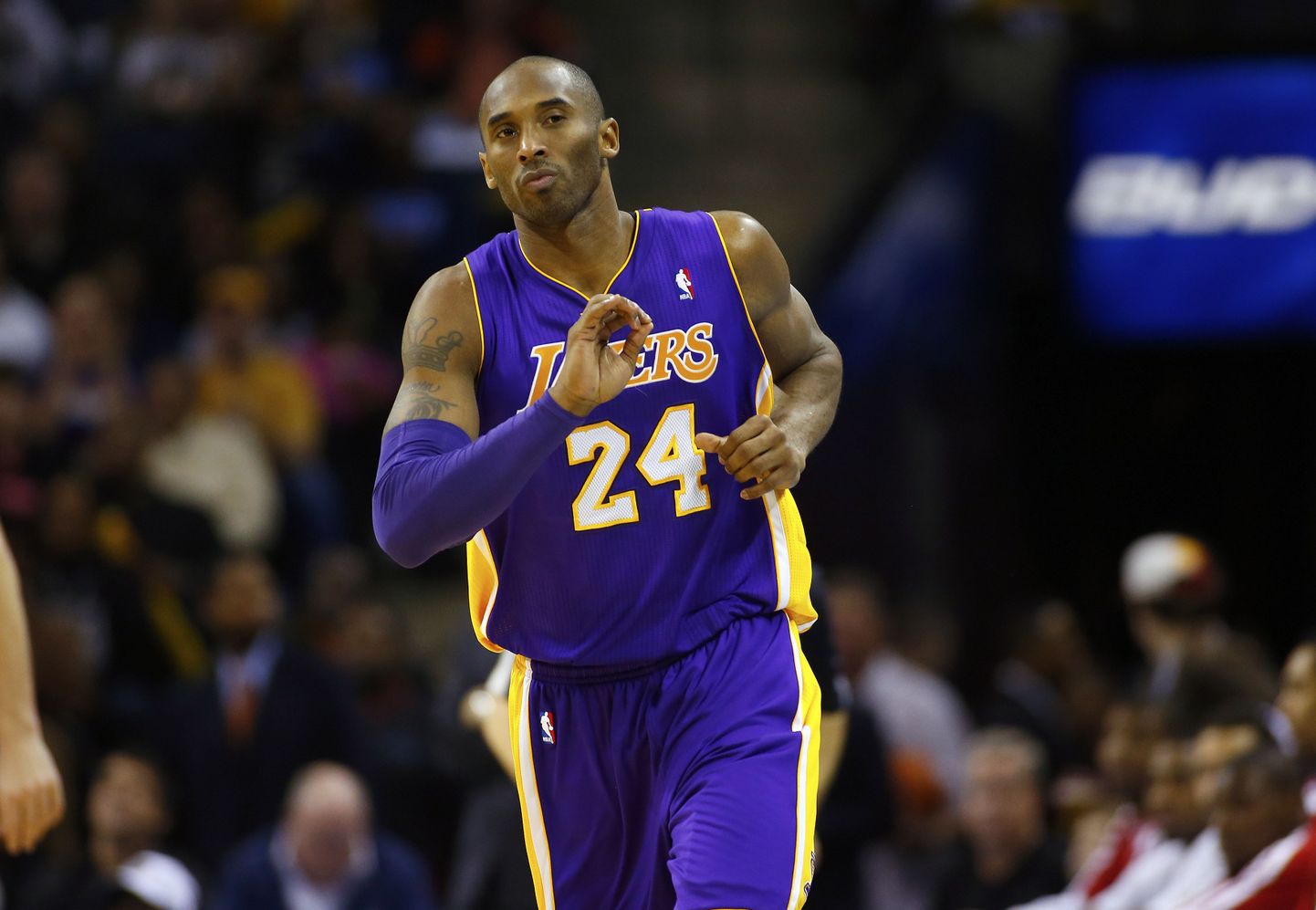 Kobe Bryant kerkis taas Lakersi päästjaks.