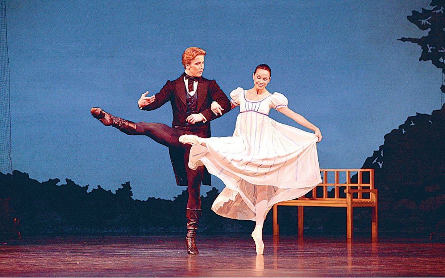 John Cranko ballett «Onegin»: Linnar Looris (Onegin) ja Amy Fote (Tatjana).