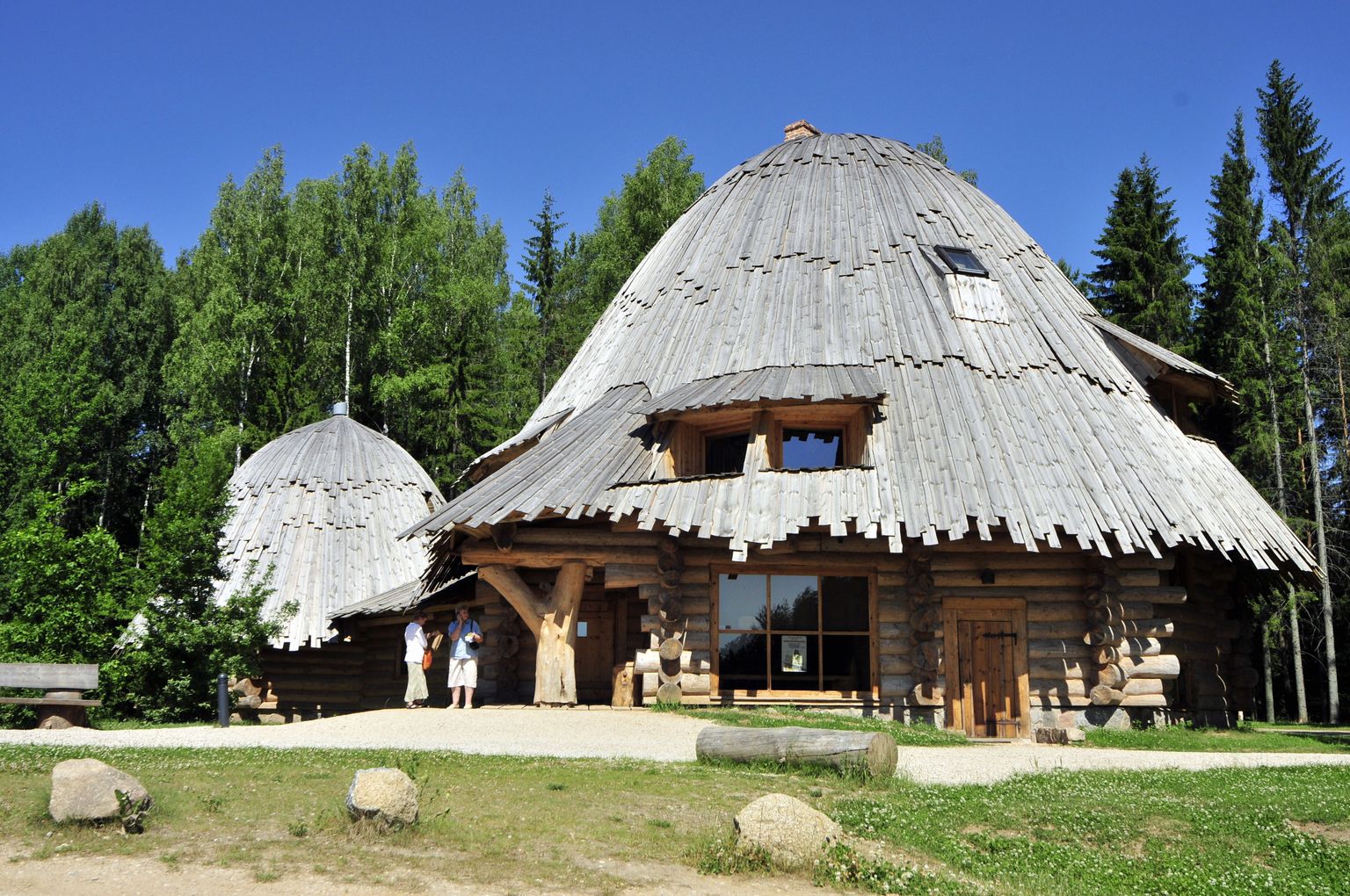 Pokumaa.