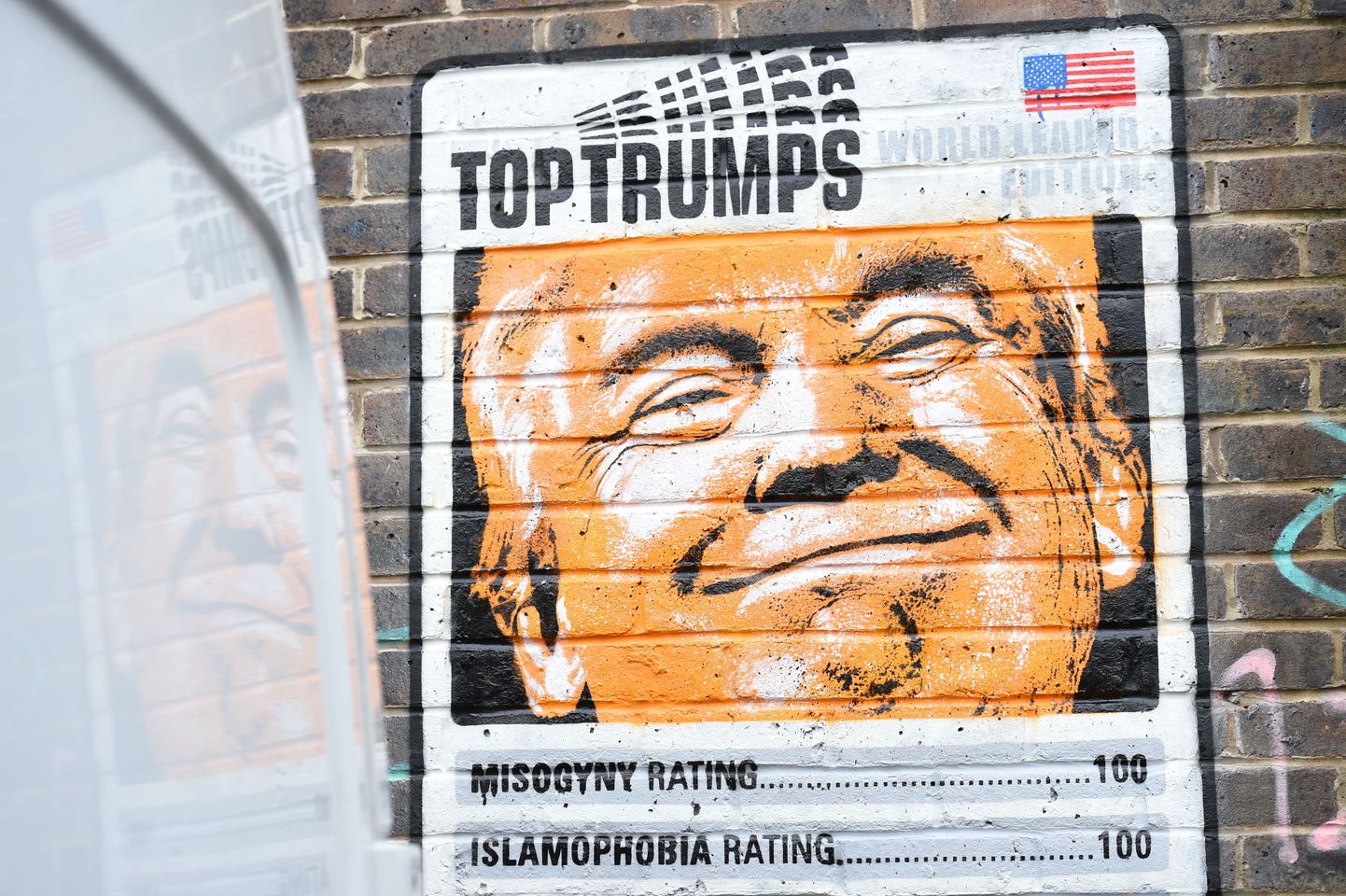Donald Trumpi kujutav graffiti Londonis.