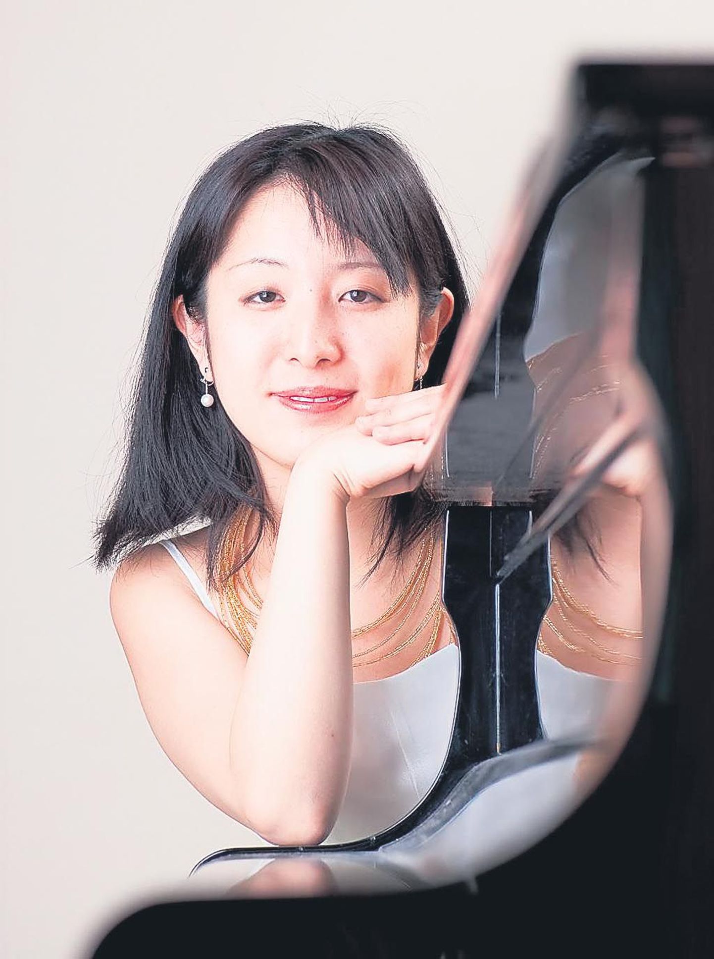 Pärnus on nii hea olla, et siin pole juturaamatut seltsiks vaja, tõdeb noor jaapani pianist Hiwa Akagi.