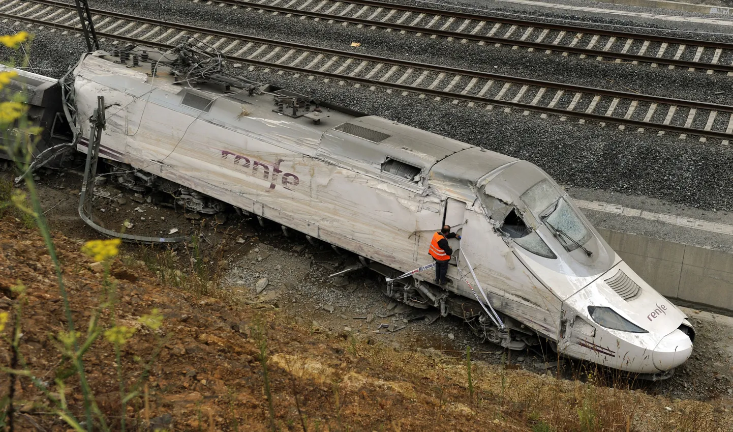 Õnnetusse sattunud rongi vedur