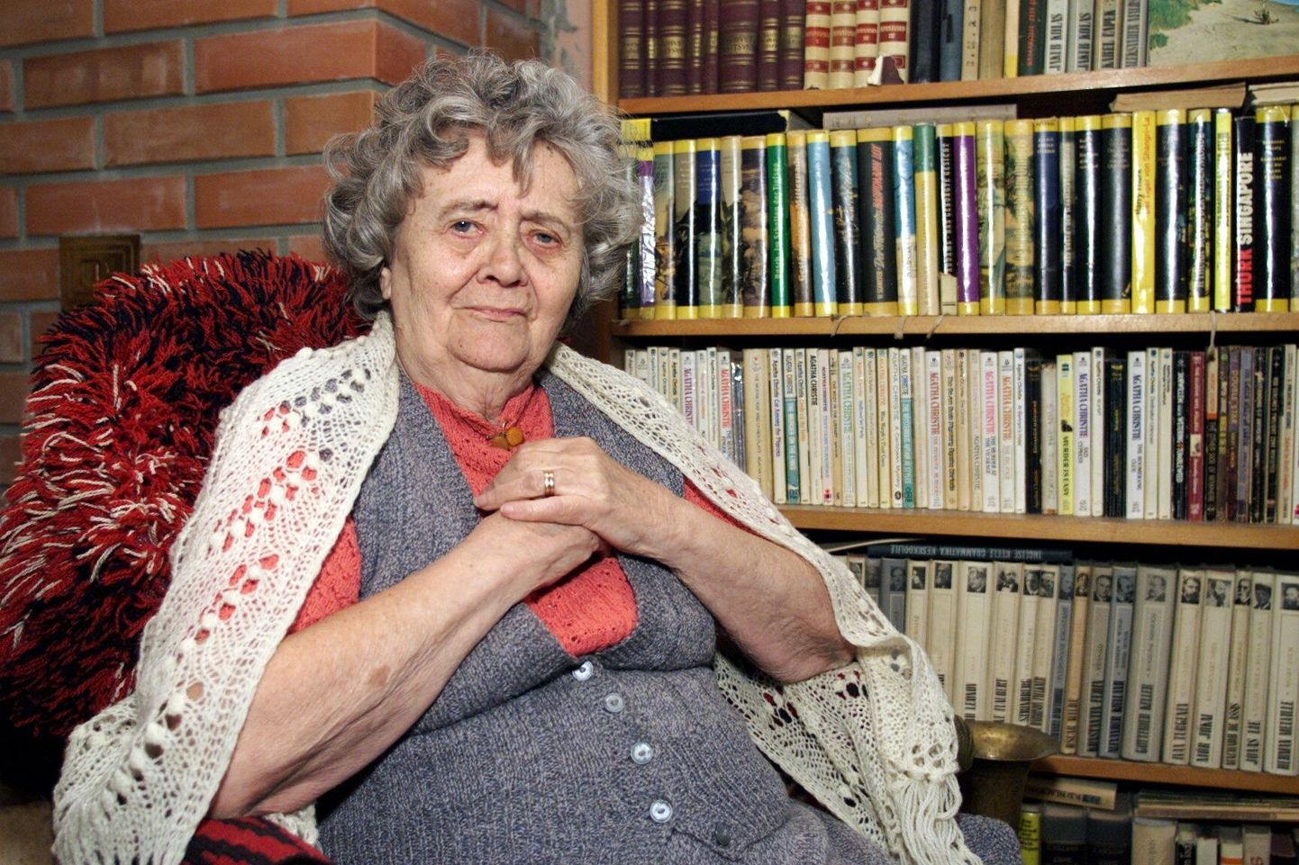 Linda Ariva (1921 - 2008).
