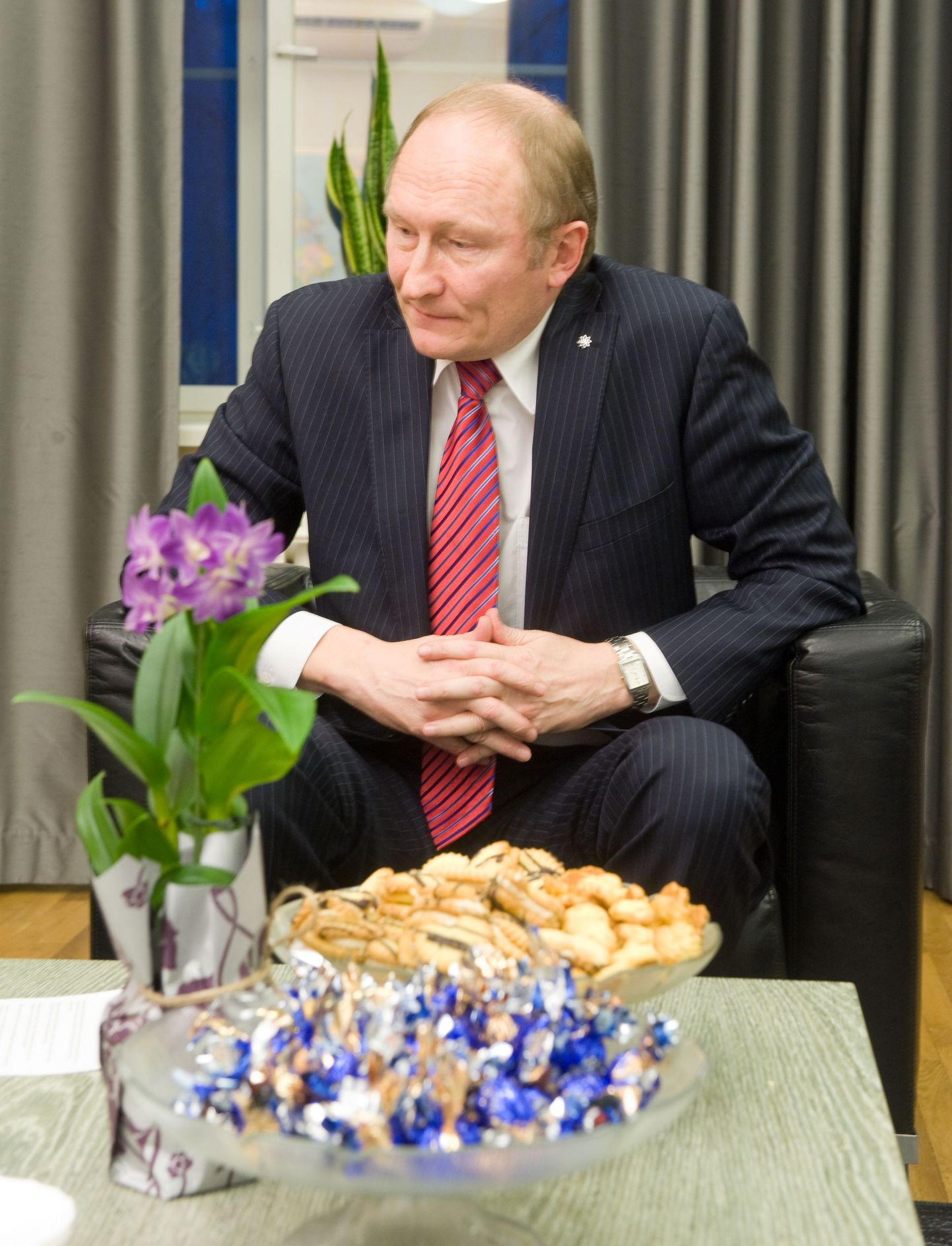 Kaitseminister Jaak Aaviksoo.