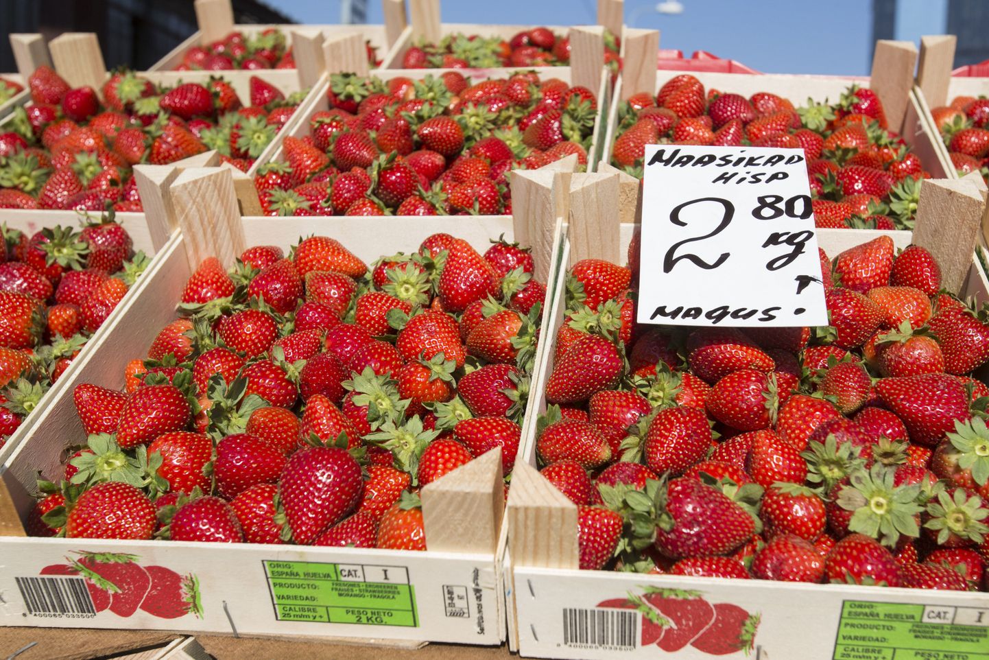 Hispaania maasikad turul 3. juunil.