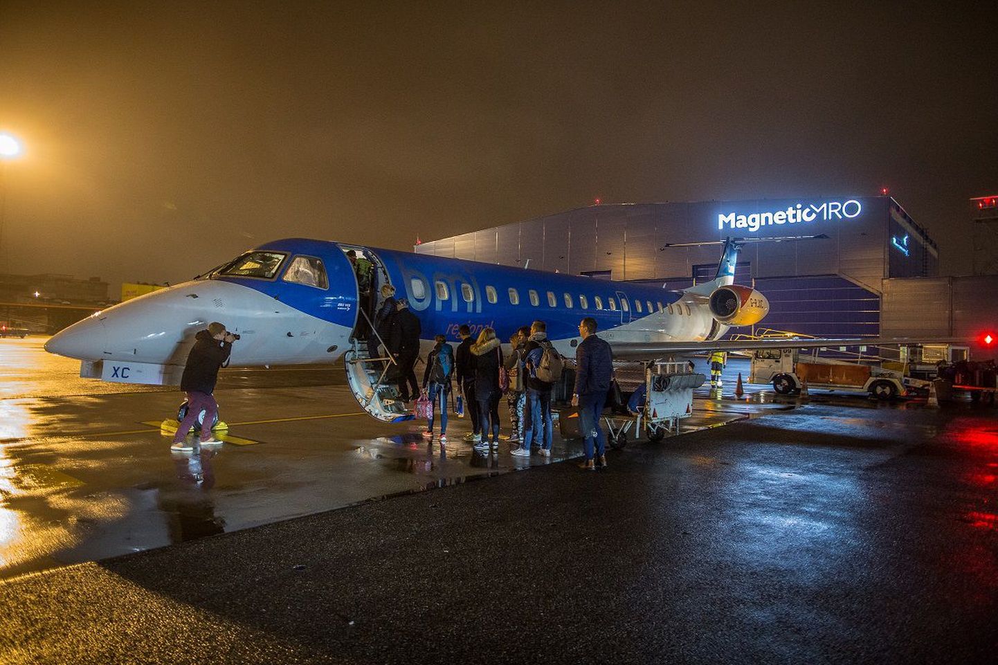 Esimene Nordic Aviationi lend väljus varahommikul Amsterdami.