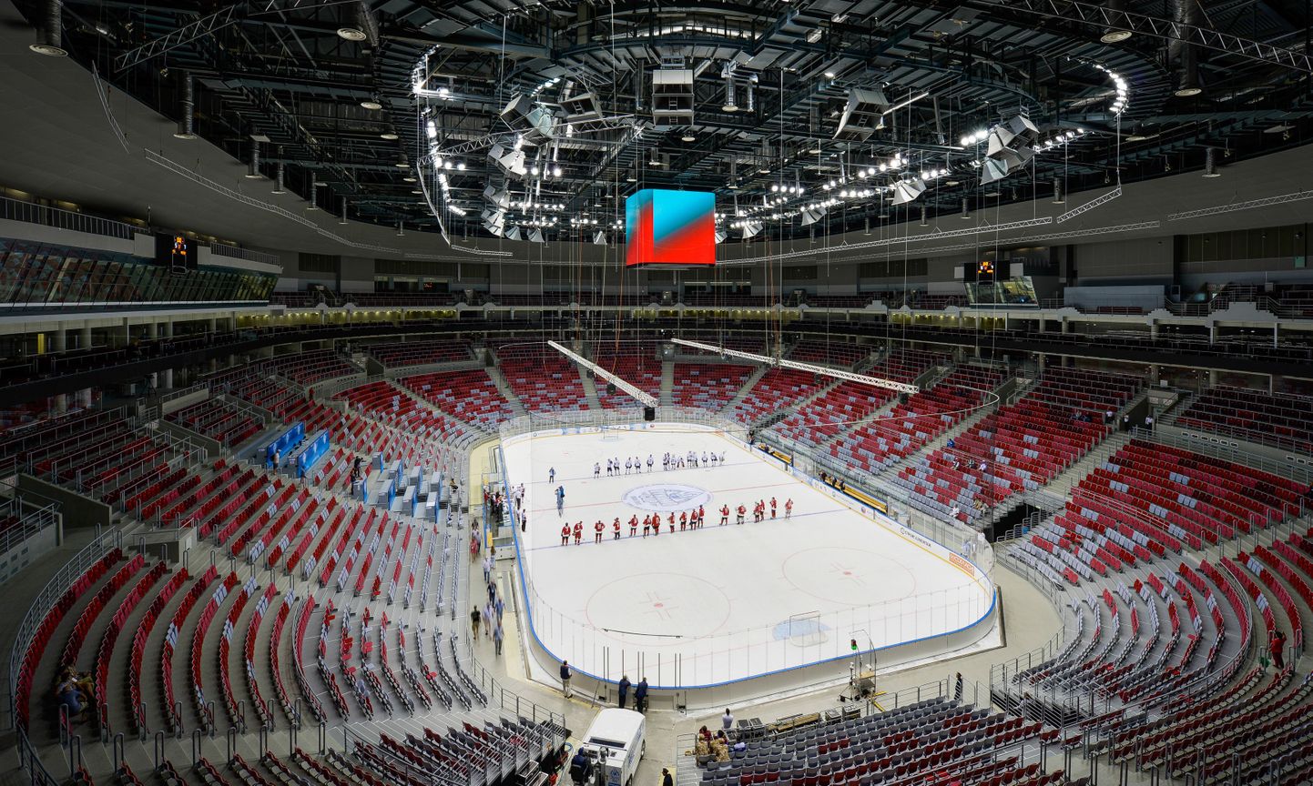 Ледовый дворец спорта "Большой" в Сочи.