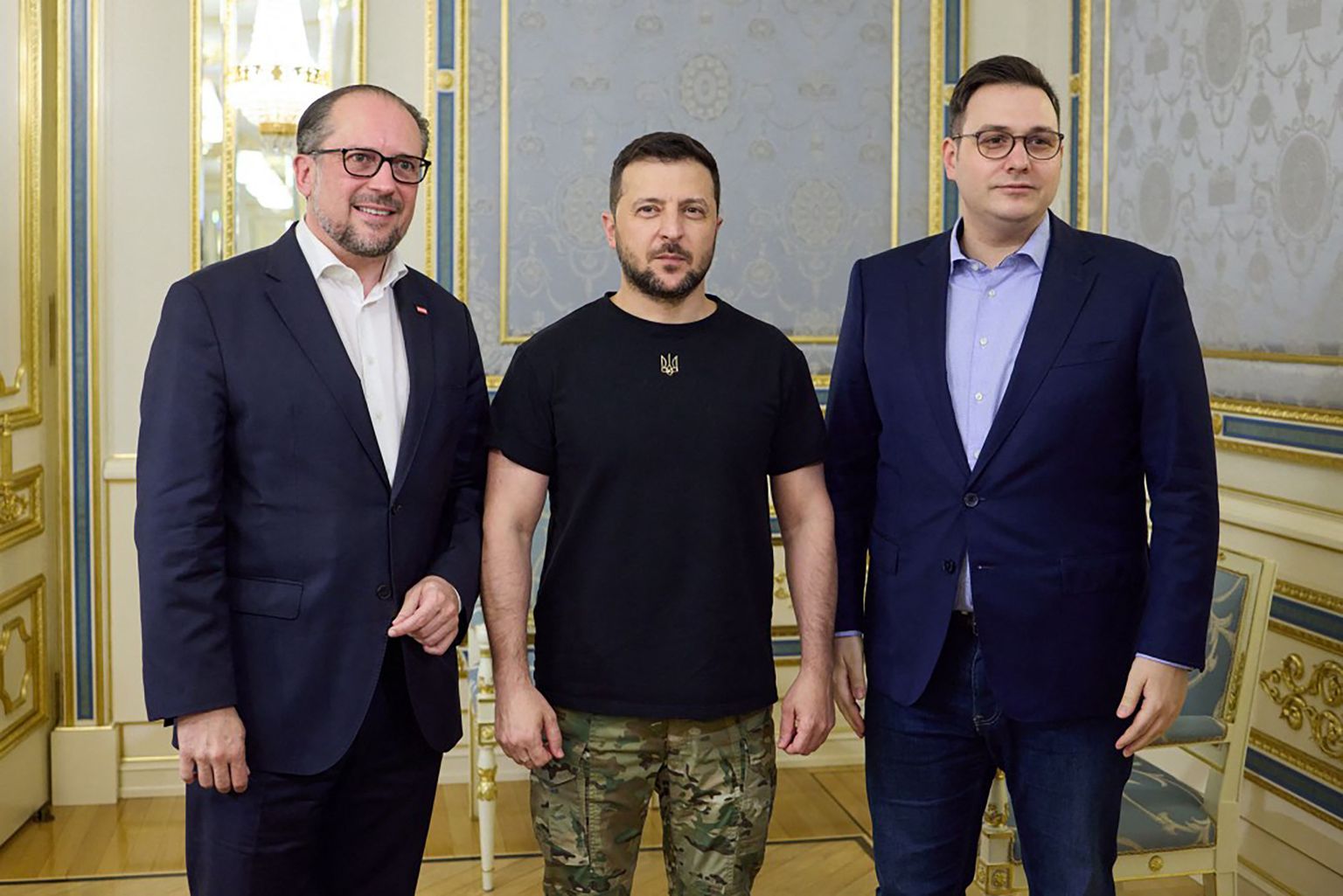 Alexander Schallenberg, Volodõmõr Zelenskõi ja Jan Lipavský Kiievis.