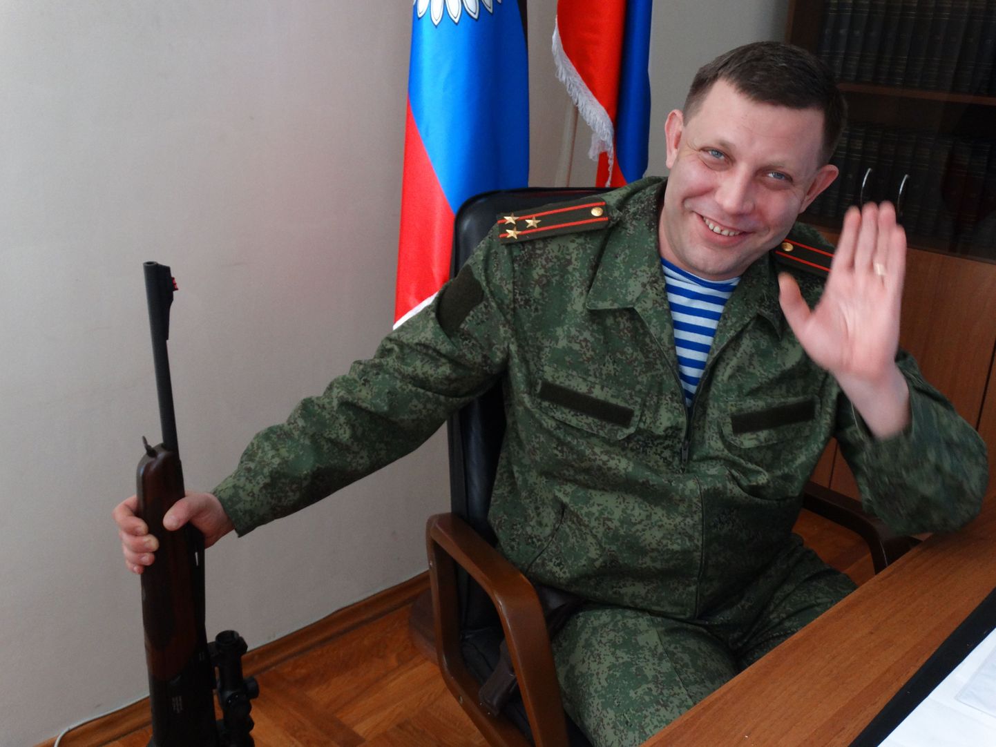 Isehakanud Donetski rahvavabariigi juht Aleksandr Zahhartšenko.