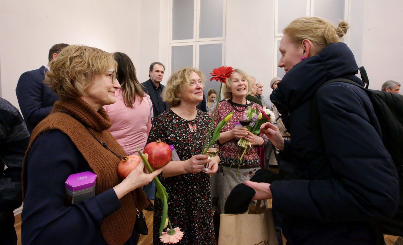 Tartu kunstimajas avati kolm näitust korraga.