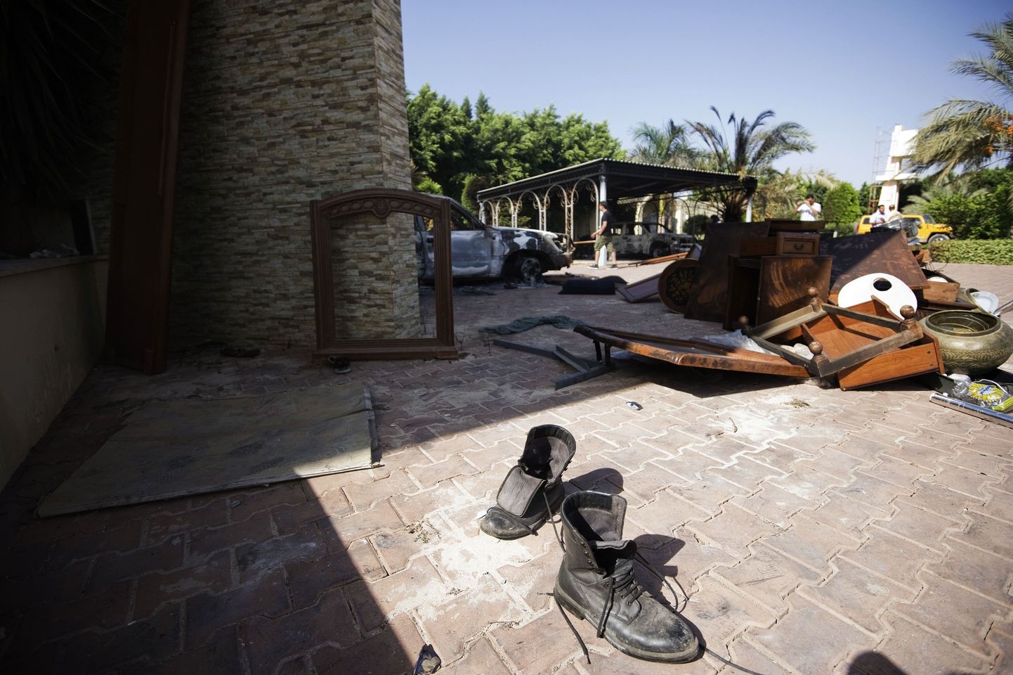 USA Benghazi konsulaadi territoorium pärast rünnakut.