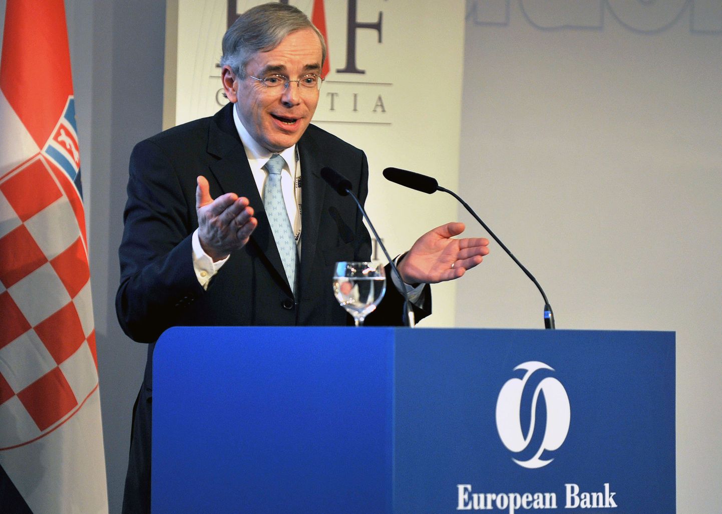 Euroopa Rekonstruktsiooni- ja Arengupanga (EBRD) president Thomas Mirow 13.mail Horvaatias investeerimisfoorumil avakõnet pidamas.