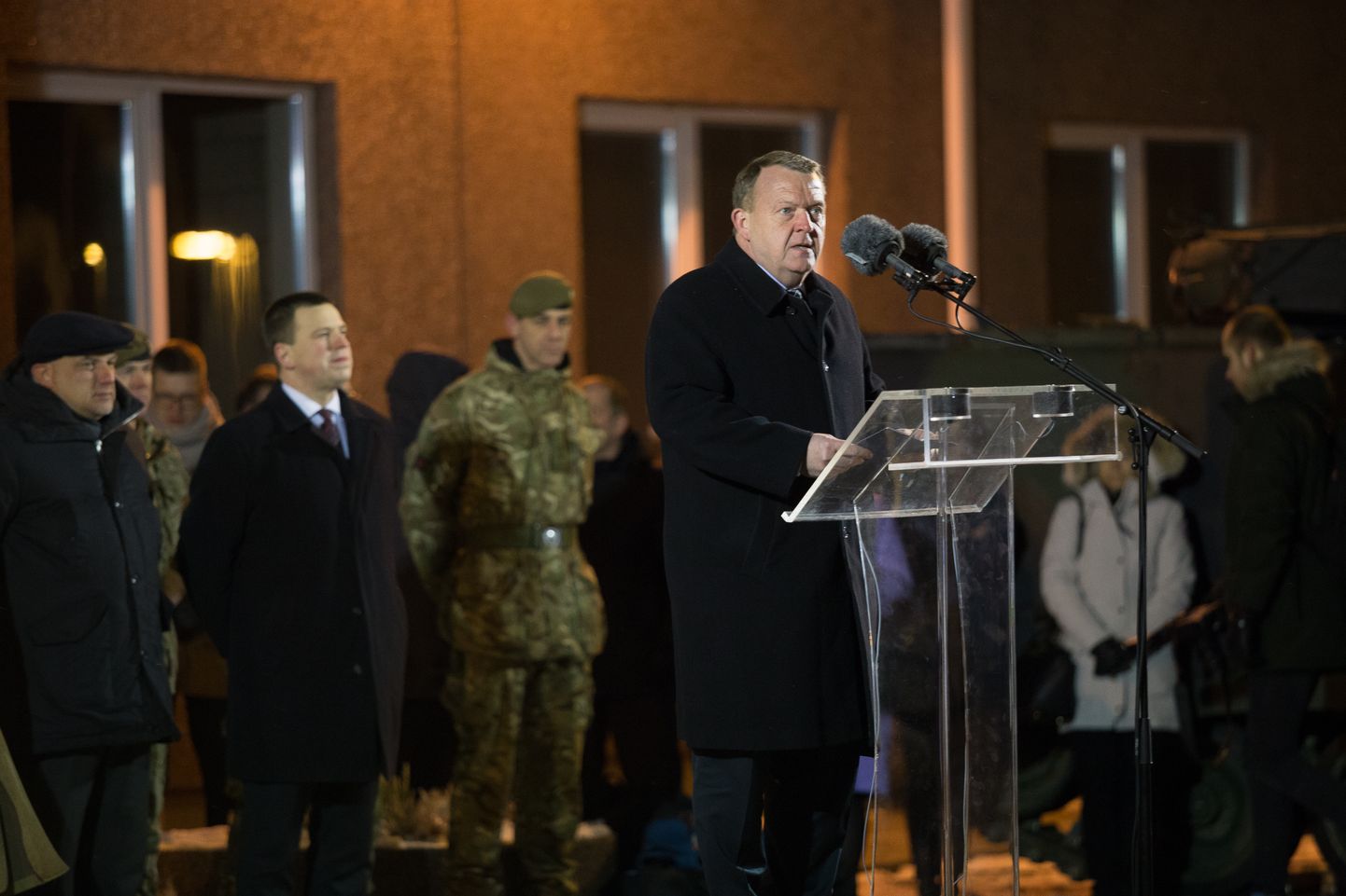 Taani peaminister Lars Løkke Rasmussen külastas eile Tapa sõjaväelinnakut.