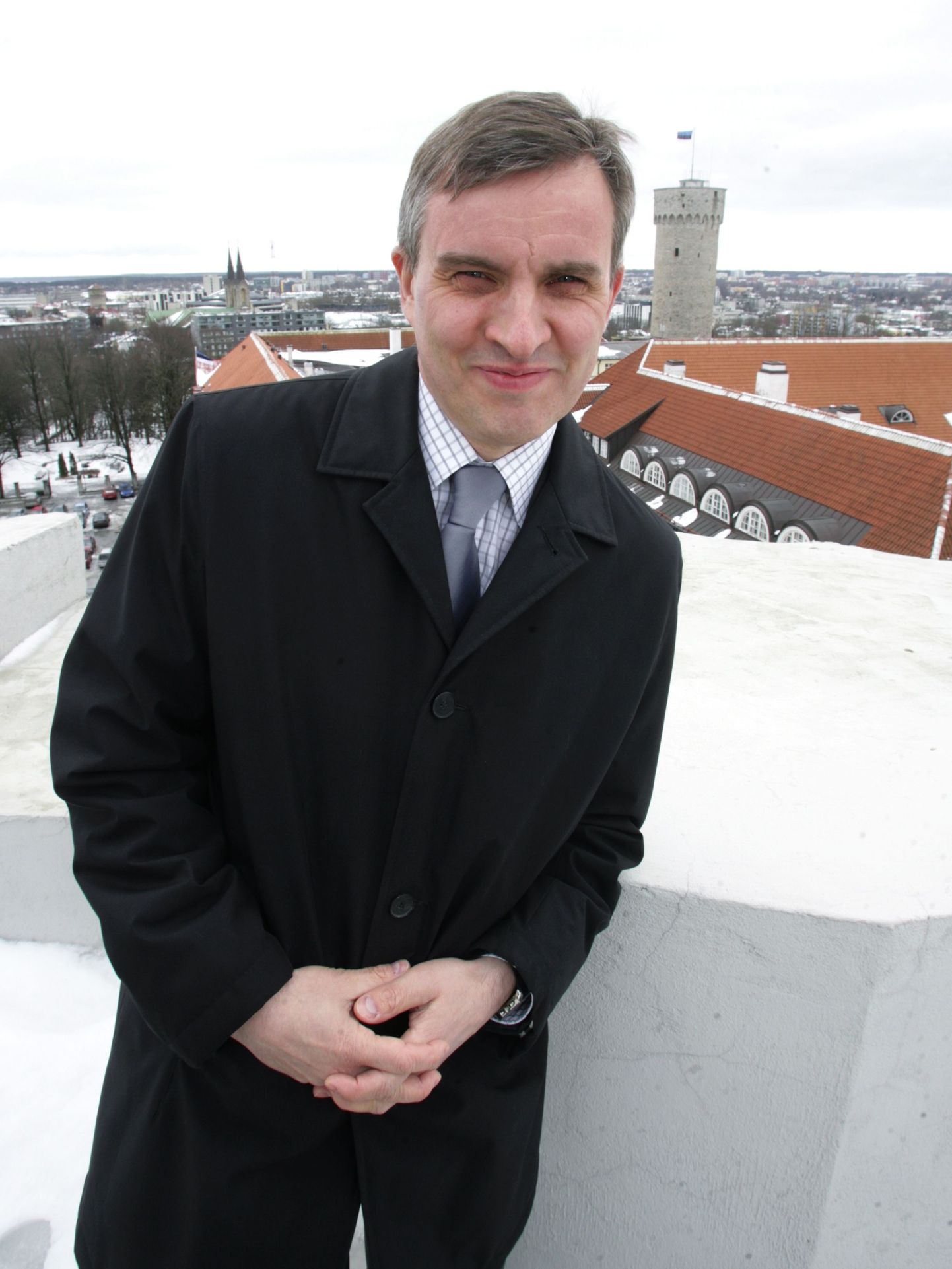 По мнению спикеров Эне Эргма, Лайне Рандъярв и Юри Ратаса, уходящий с поста главы канцелярии парламента Хейки Сибуль (на снимке) послужил эстонскому государству аж на 22 тысячи евро.