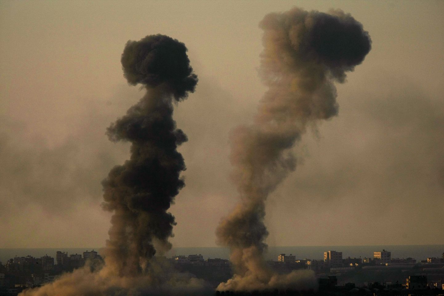 Iisraeli rünnakud Gaza sektoris on nõudnud juba üle 600 inimelu.