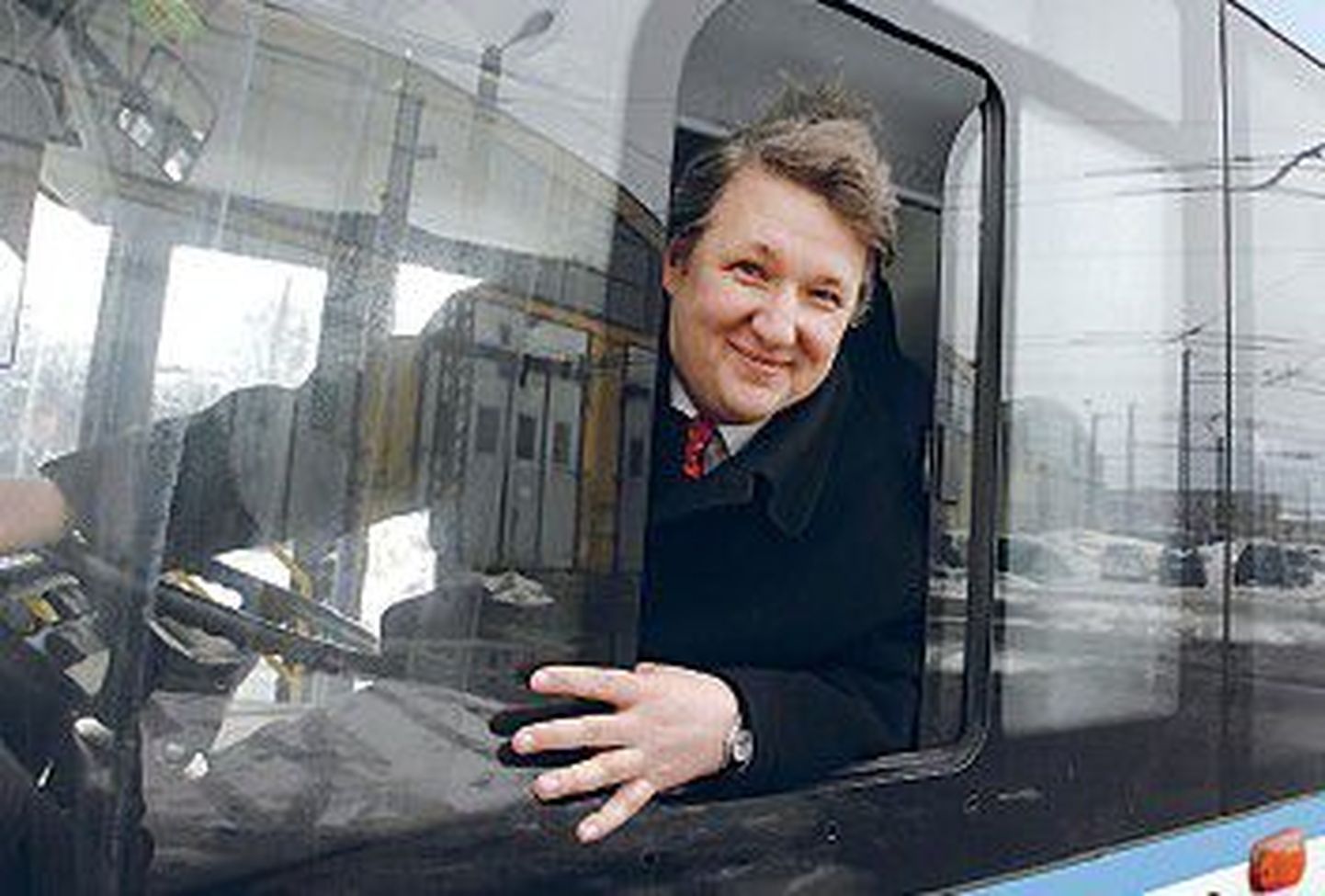 Председатель правления Таллиннского трамвайного-троллейбусного объединения Тоомас Сепп обеспокоен тем, что если не будет найдено дополнительных средств, то в следующем году какой-нибудь троллейбусный маршрут в Таллинне может исчезнуть.