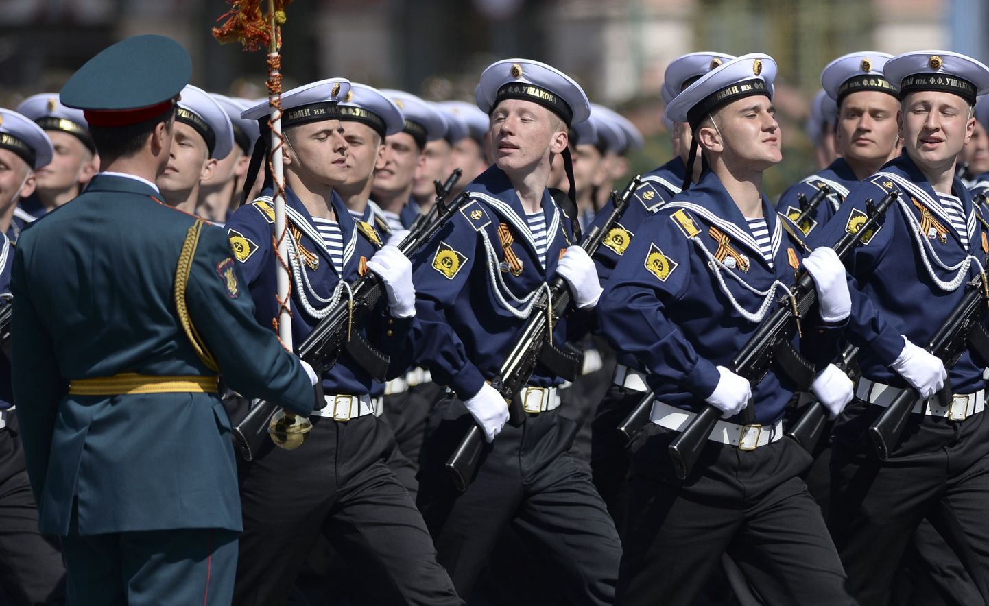 Vene sõdurid võidupüha paraadil