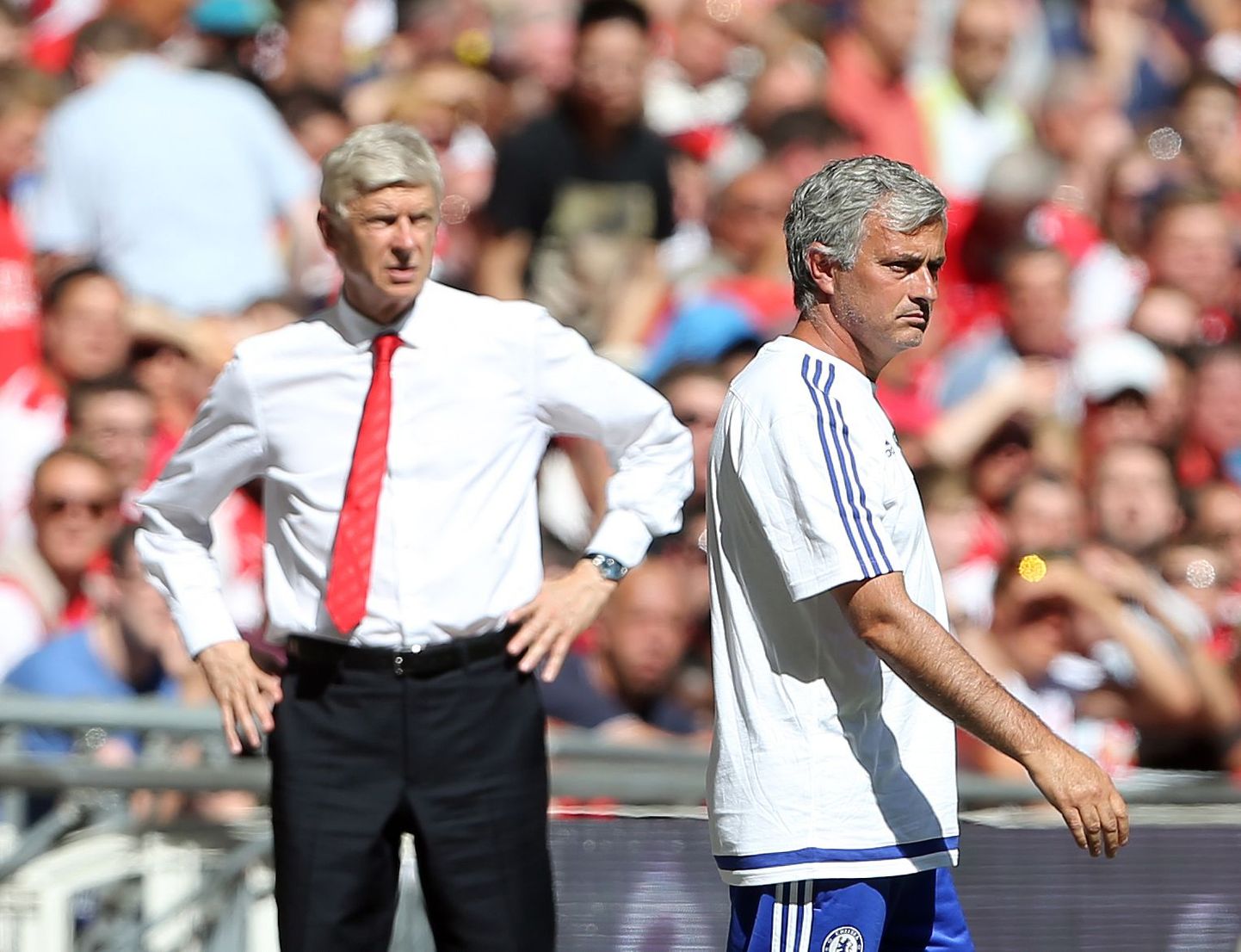 Arsene Wenger (vasakul) ja Jose Mourinho.