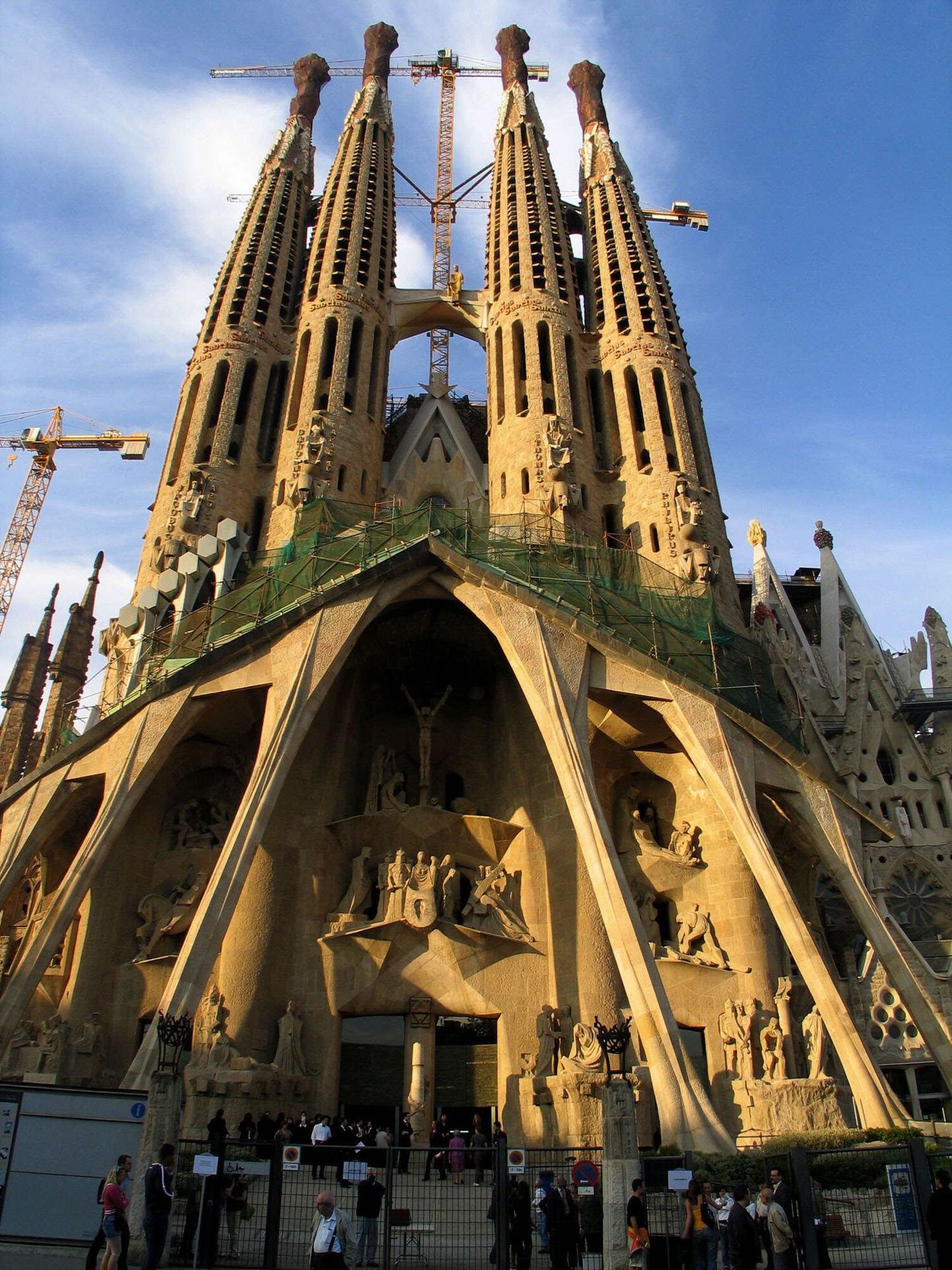 Arhitekt Antoni Gaudi loodud Sagrada Familia Barcelonas.