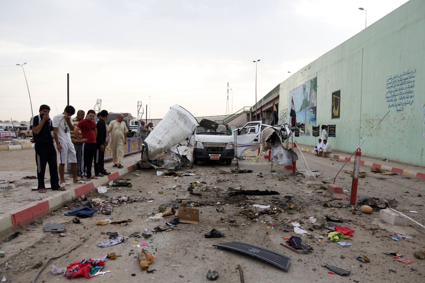Bagdadis hukkus alkoholipoodide tulistamises 12 inimest