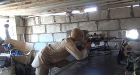 Видео: журналист чудом спасся от пули снайпера