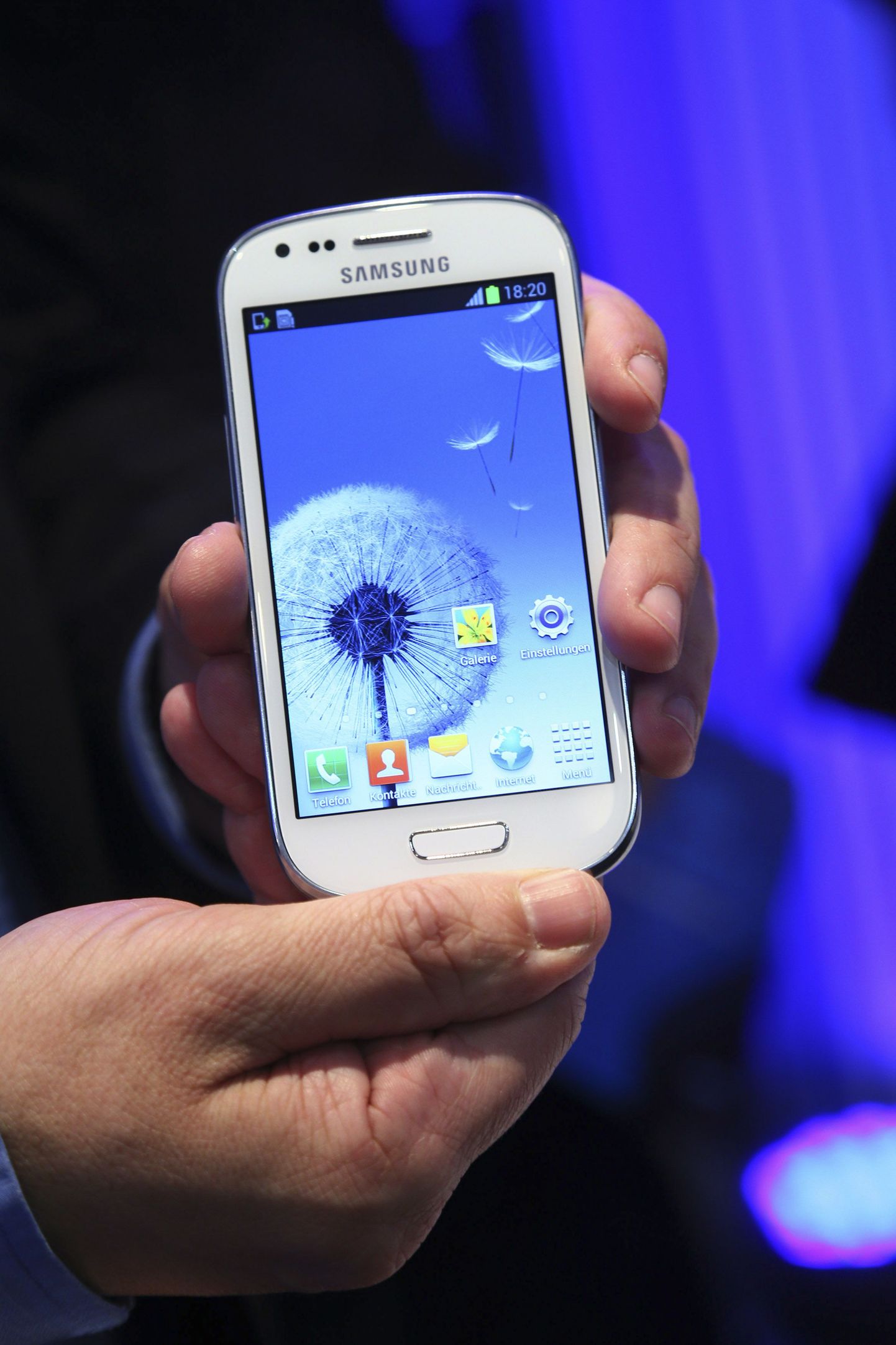 Samsung Galaxy S3 mini on eBays kõige enam müüdav mudel.