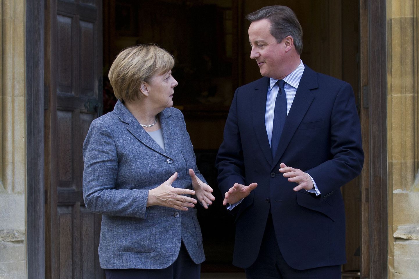 David Cameron ja Angela Merkel