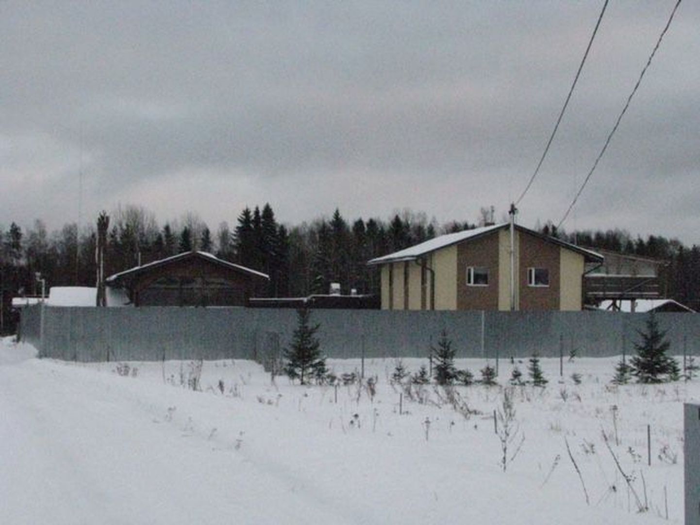 Roman Smirnovi majapidamine Illuka lähistel 2016. aastal.